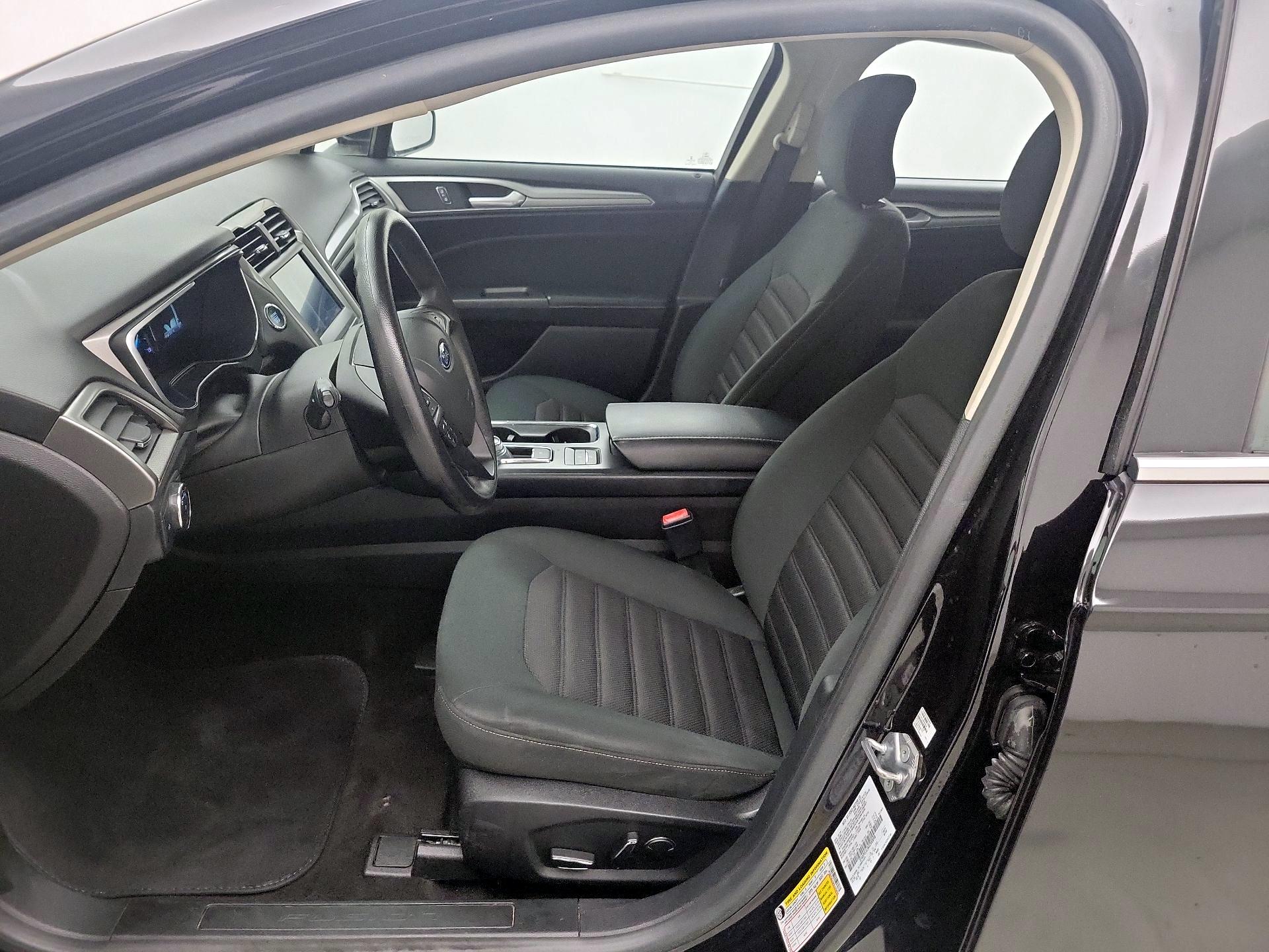 Thumbnail: 2019 Ford Fusion - 11