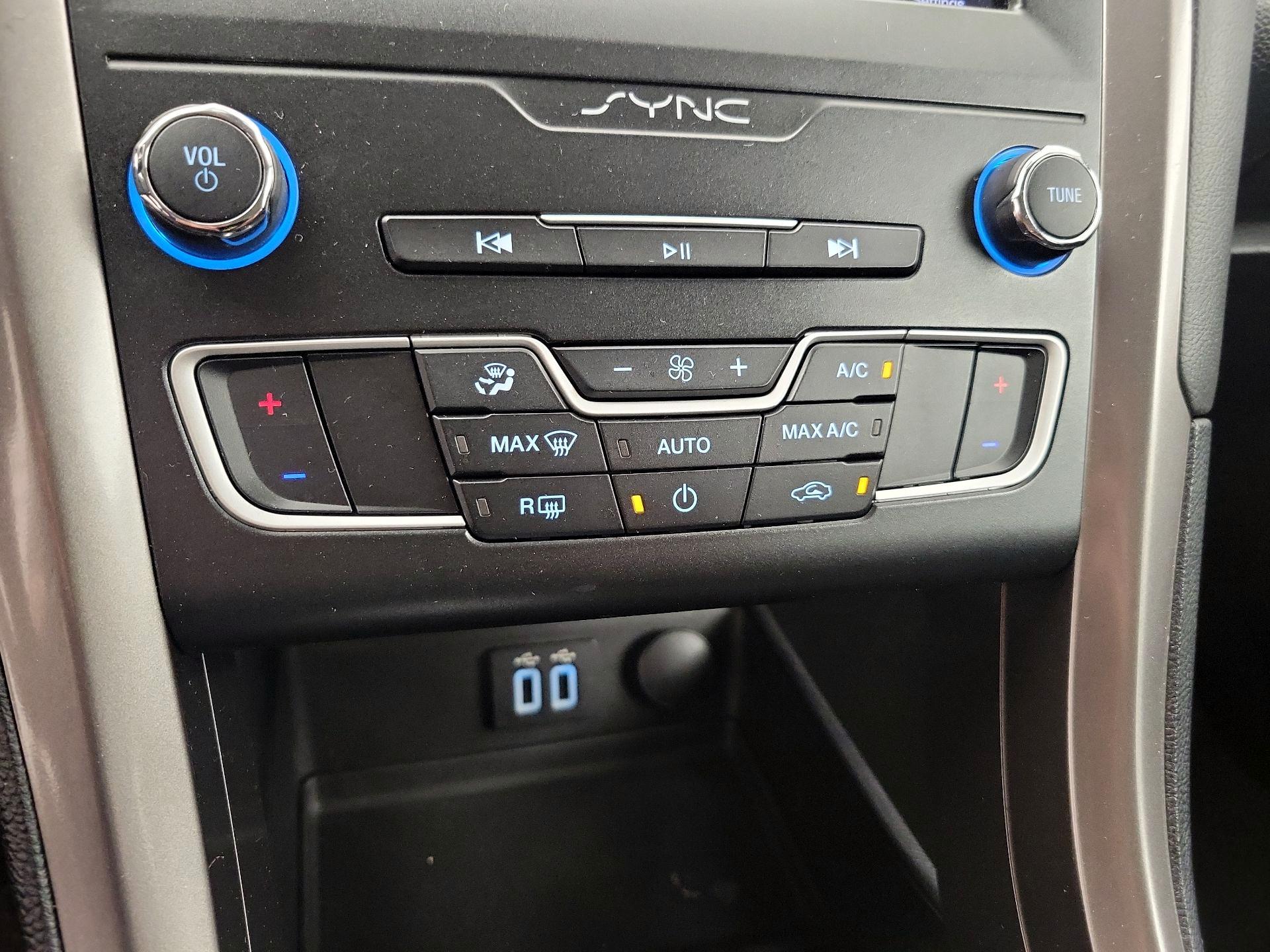 Thumbnail: 2019 Ford Fusion - 17