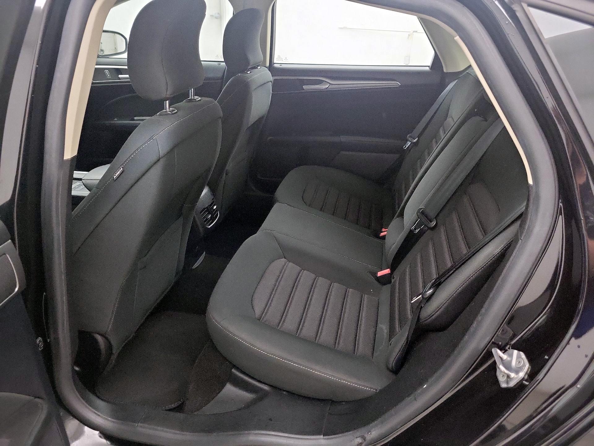 Thumbnail: 2019 Ford Fusion - 20