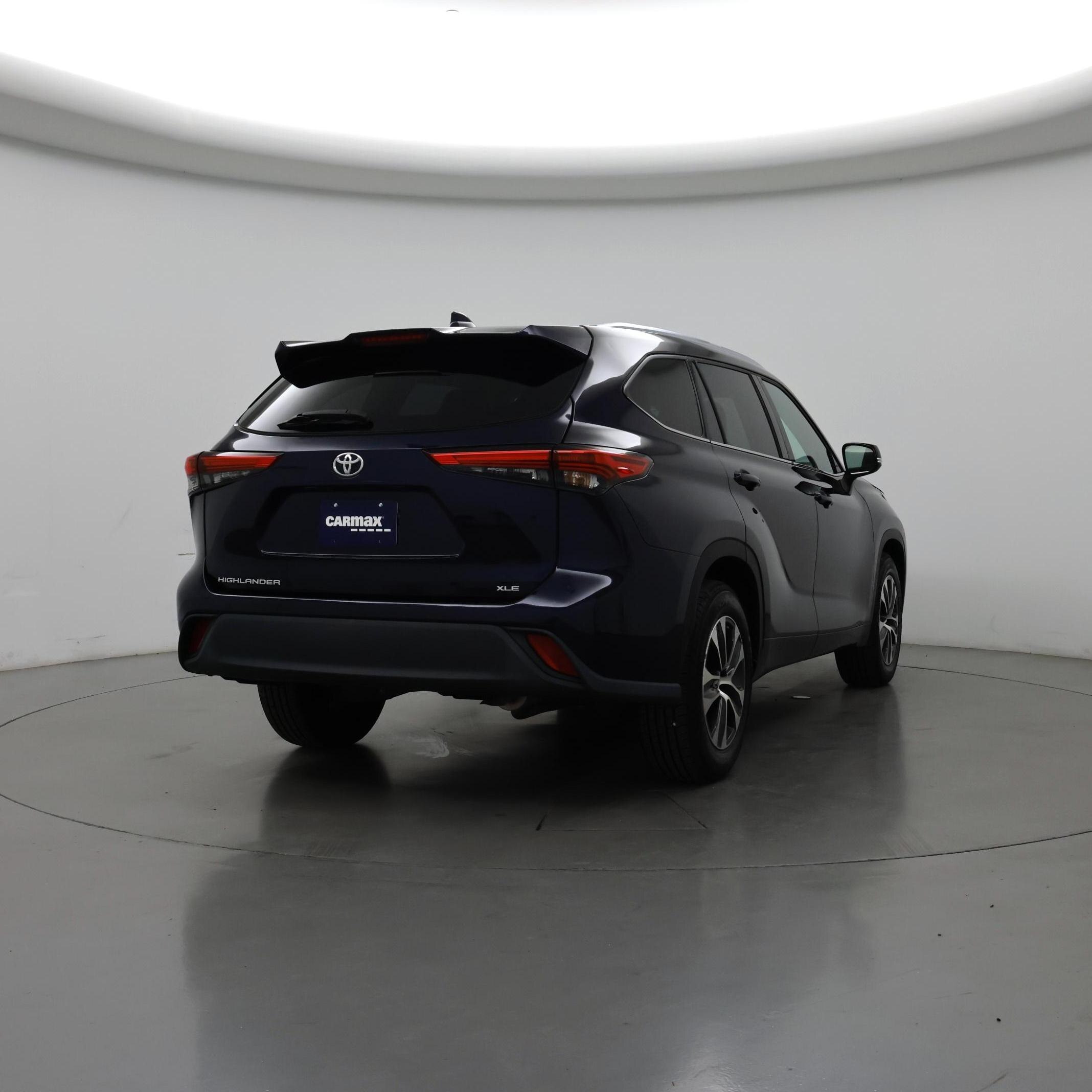 Thumbnail: 2021 Toyota Highlander - 8