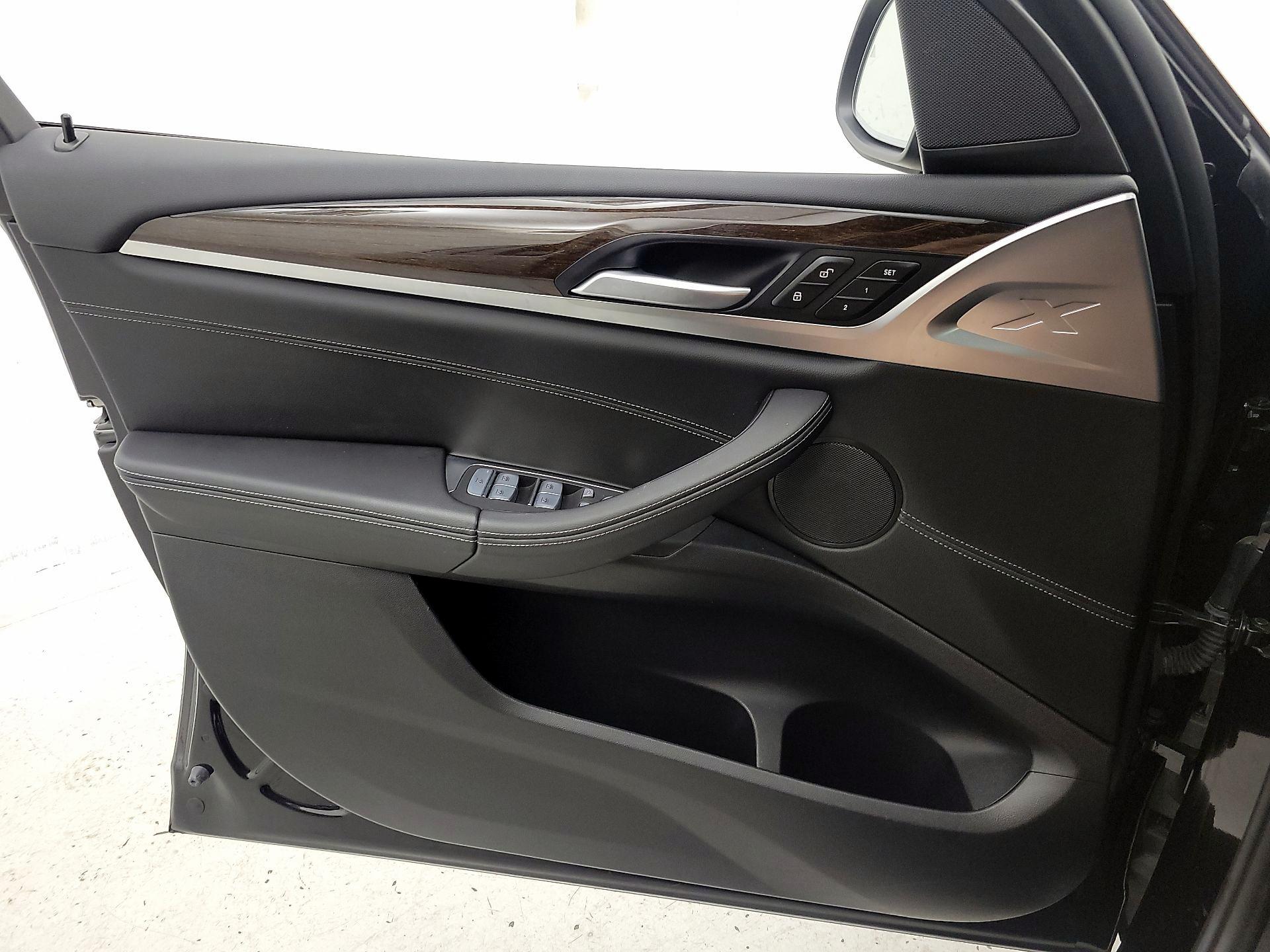 Thumbnail: 2022 BMW X3 - 12