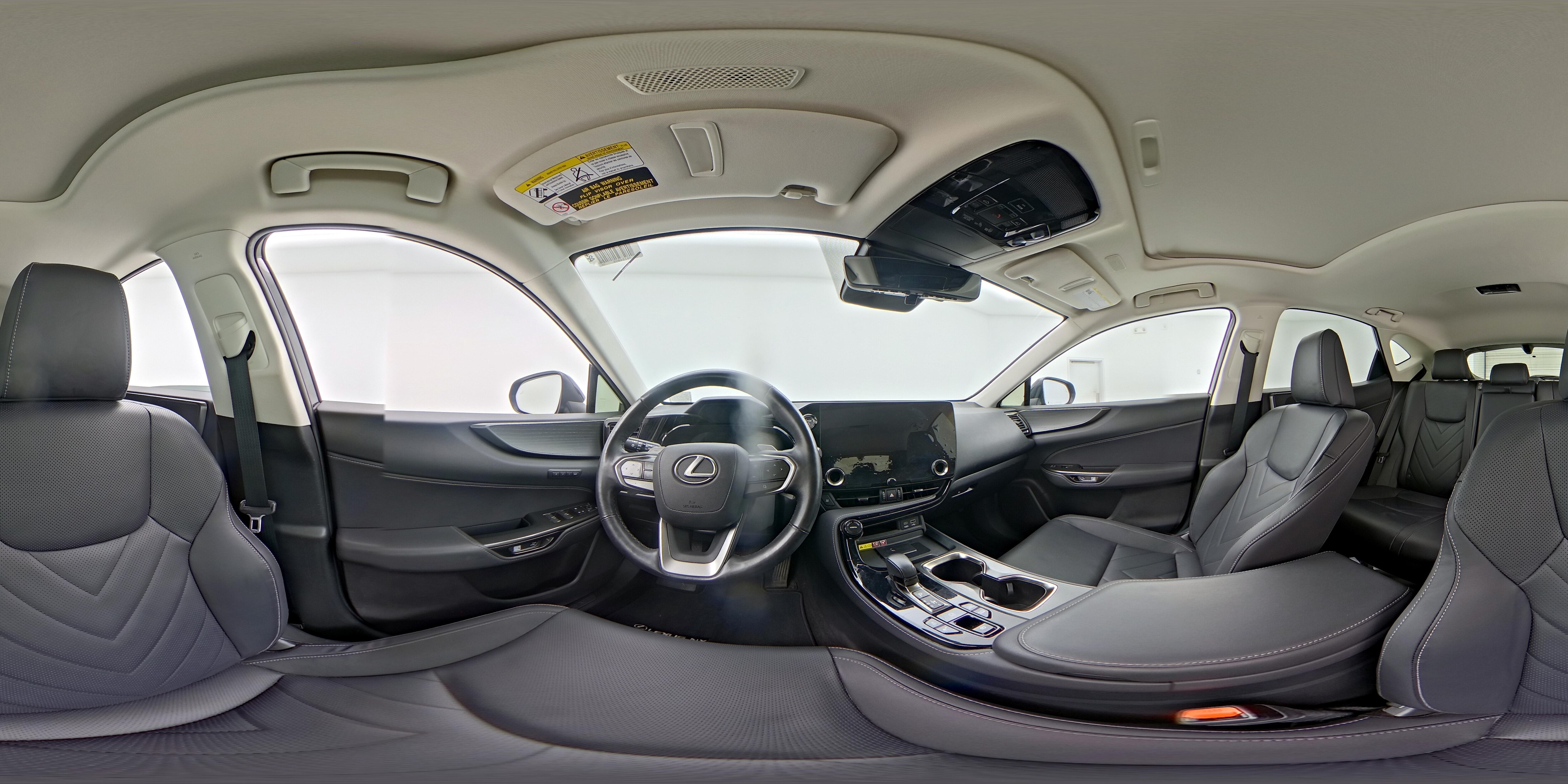 2024 Lexus NX PHEV 450h+ - Photo 26