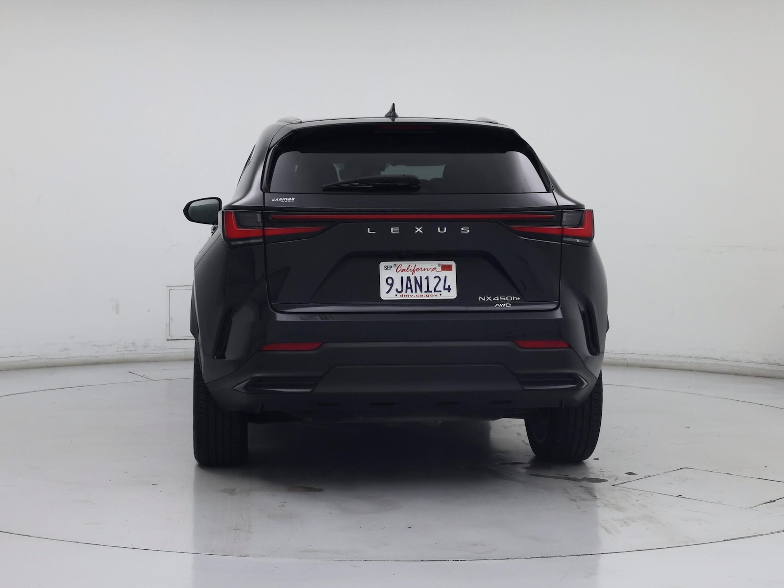 2024 Lexus NX PHEV 450h+ - Photo 7