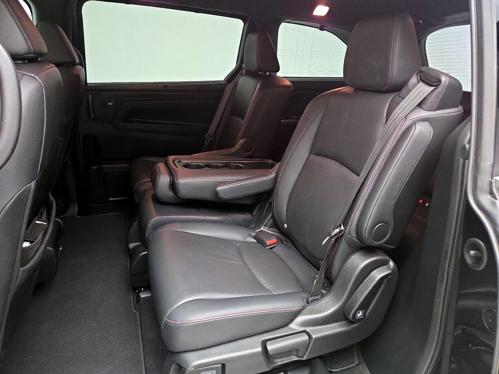 Thumbnail: 2023 Honda Odyssey - 20