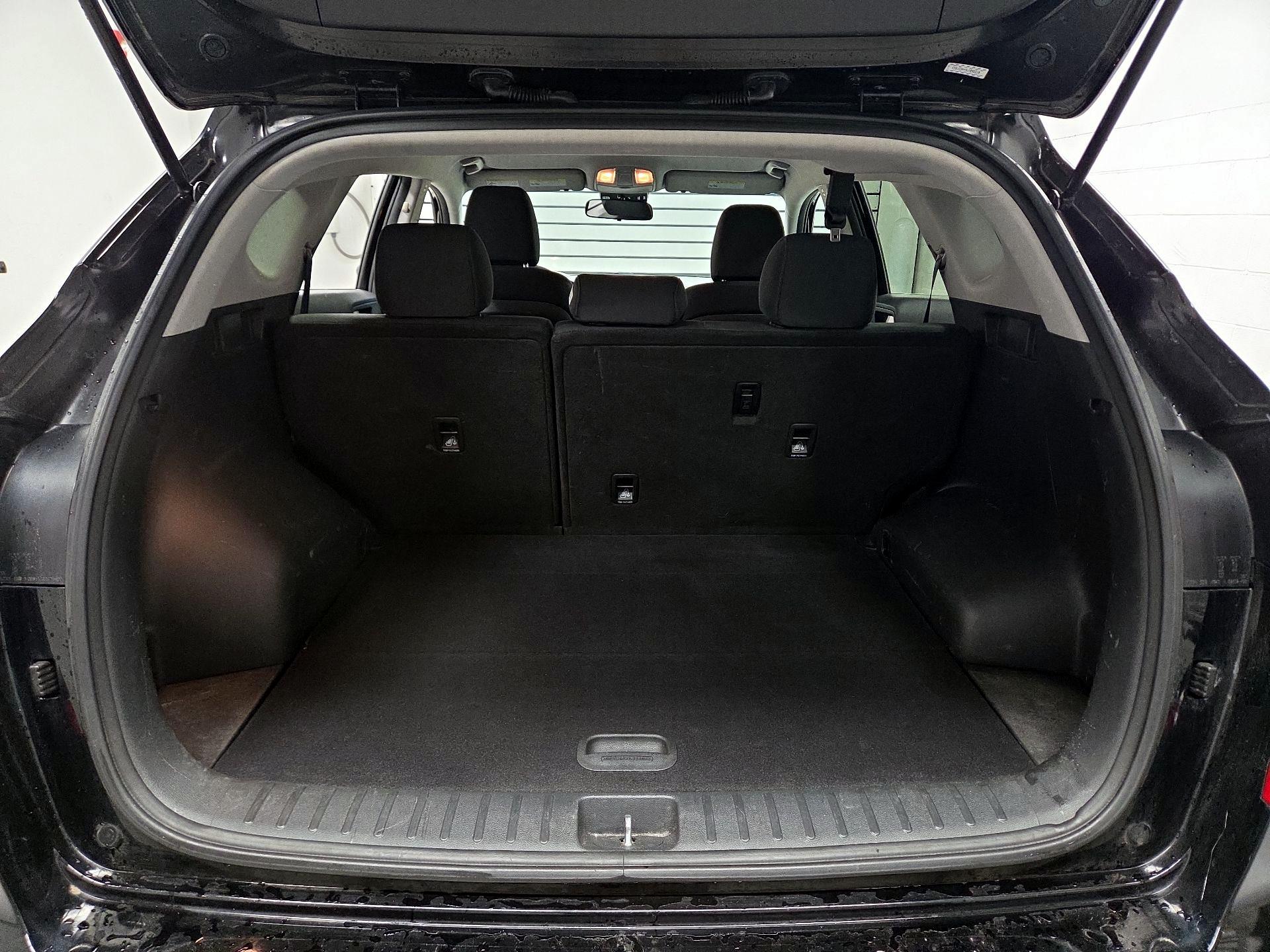 Thumbnail: 2020 Hyundai Tucson - 17