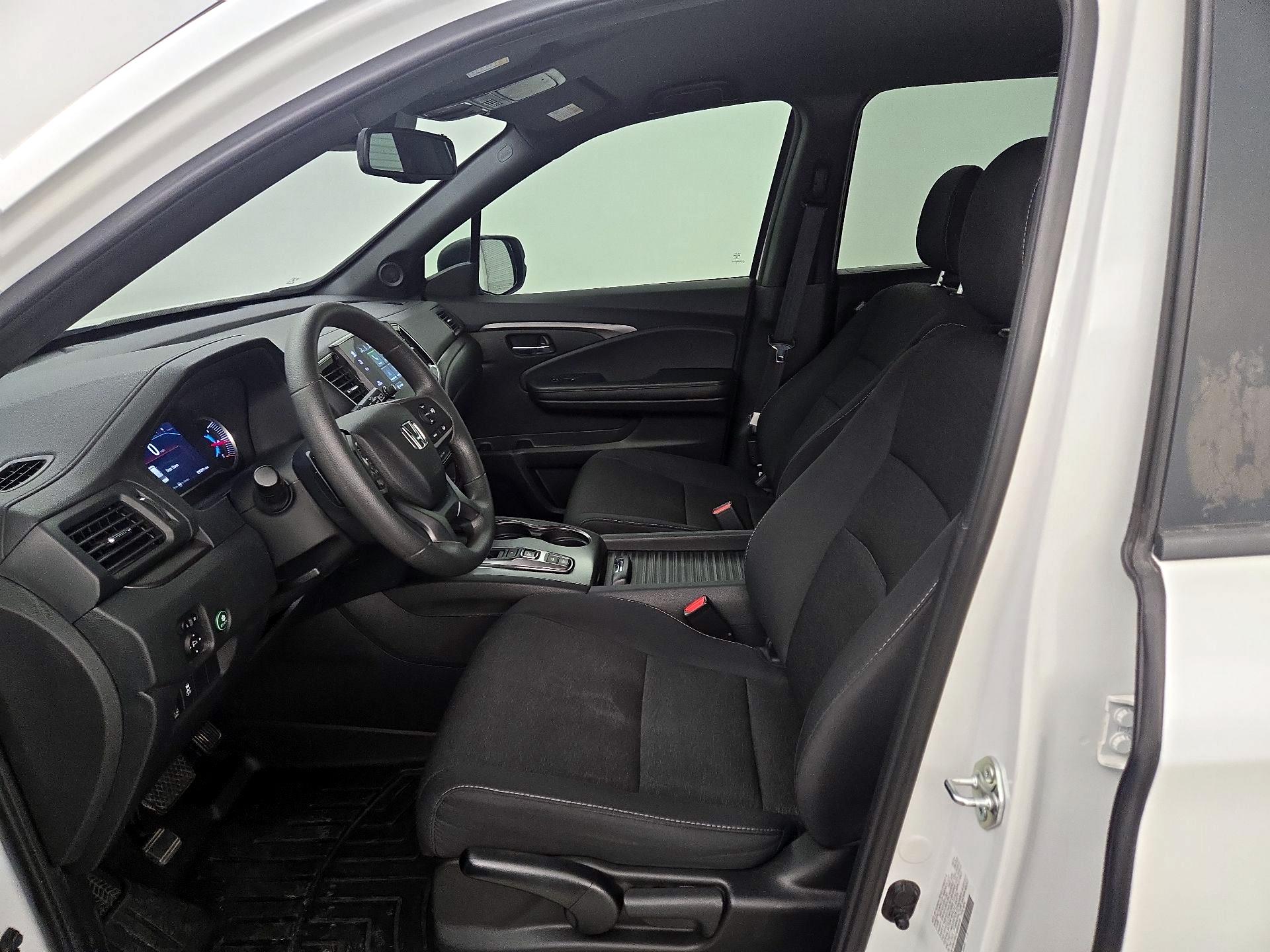 Thumbnail: 2021 Honda Passport - 11