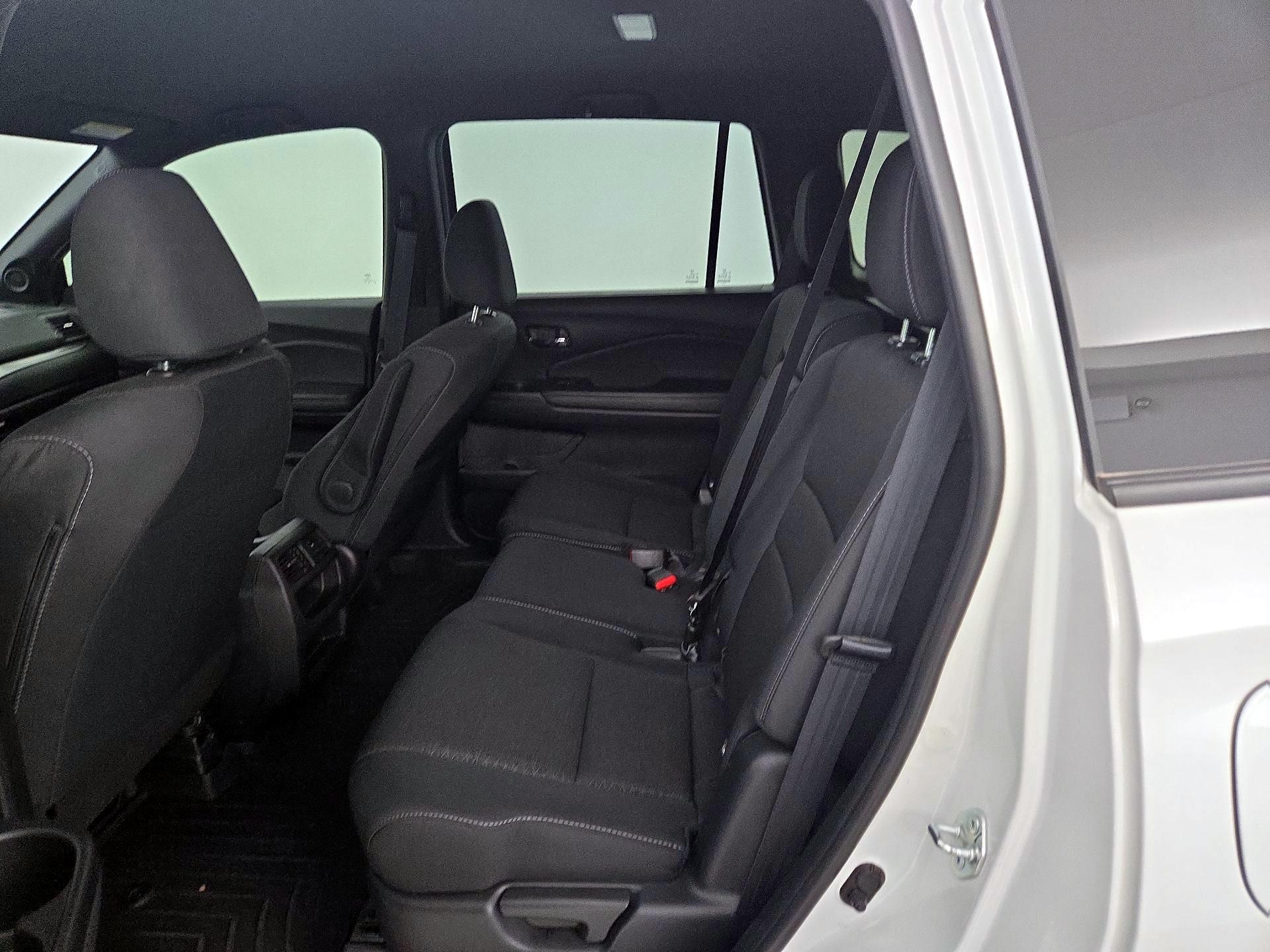 Thumbnail: 2021 Honda Passport - 19