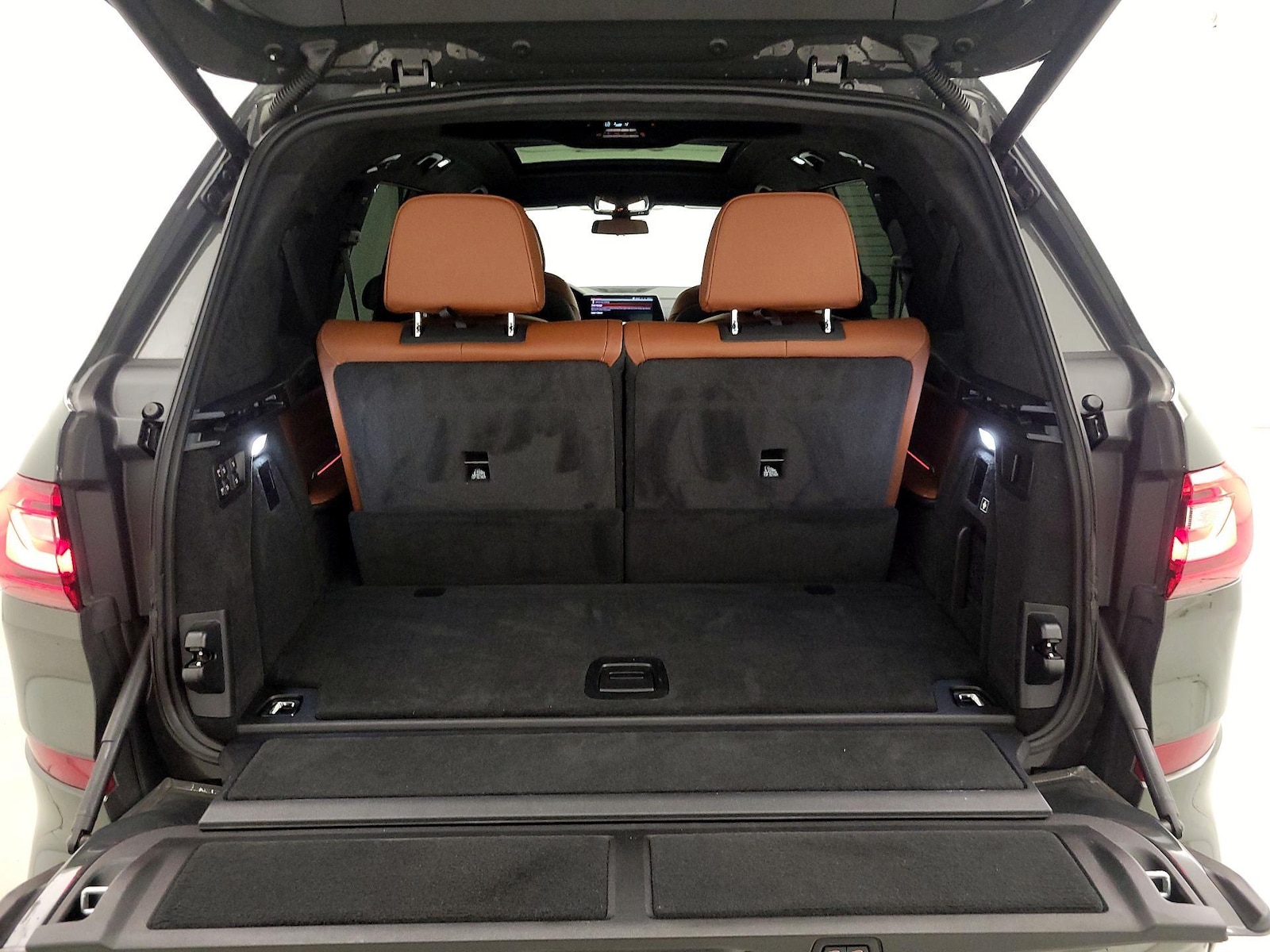 2021 BMW X7 40i - Photo 24