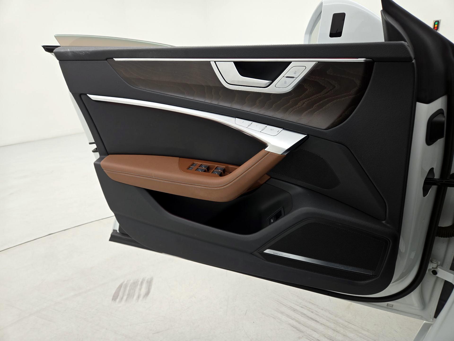 Thumbnail: 2019 Audi A7 - 12