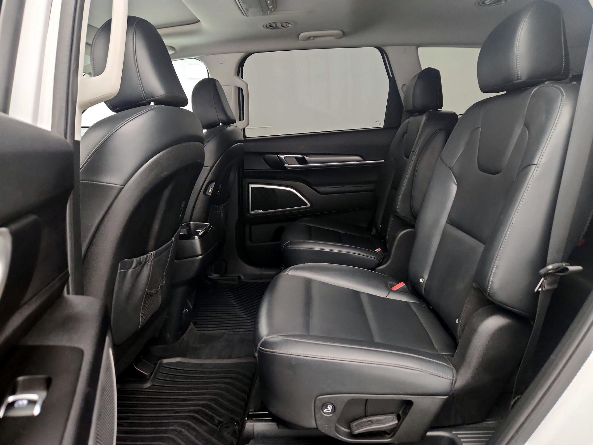 Thumbnail: 2020 Kia Telluride - 20