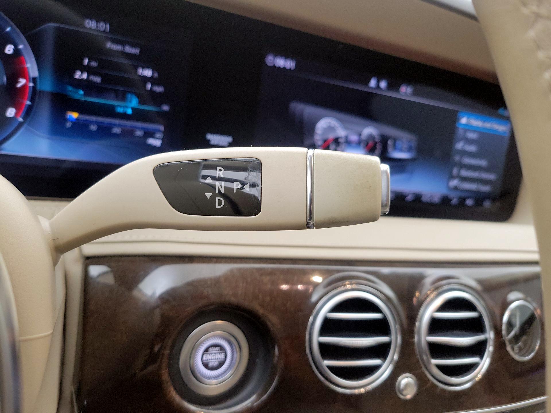 Thumbnail: 2020 Mercedes-Benz S-Class - 18