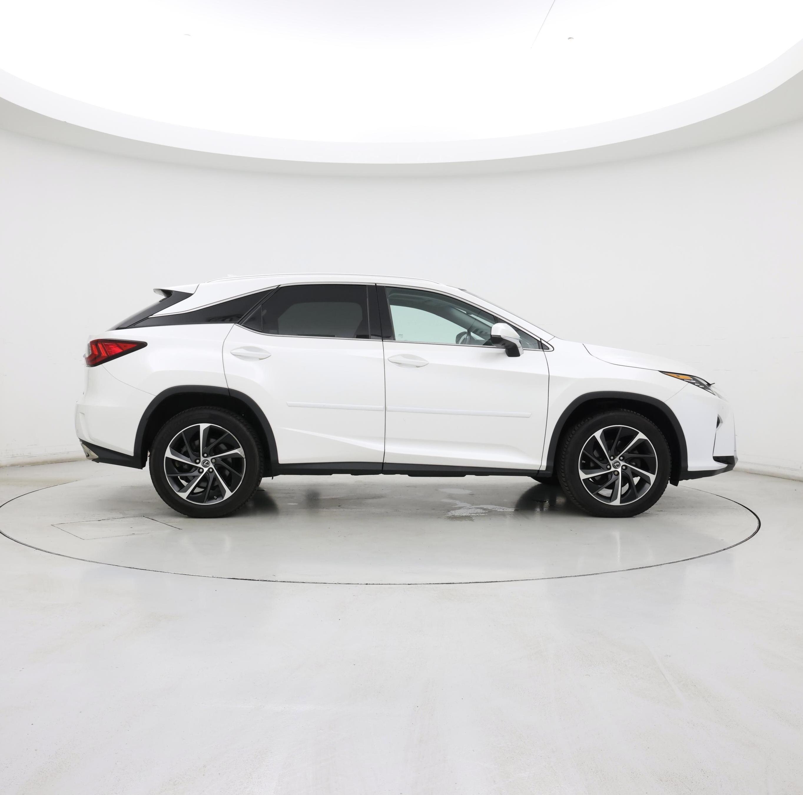 Thumbnail: 2019 Lexus RX - 7