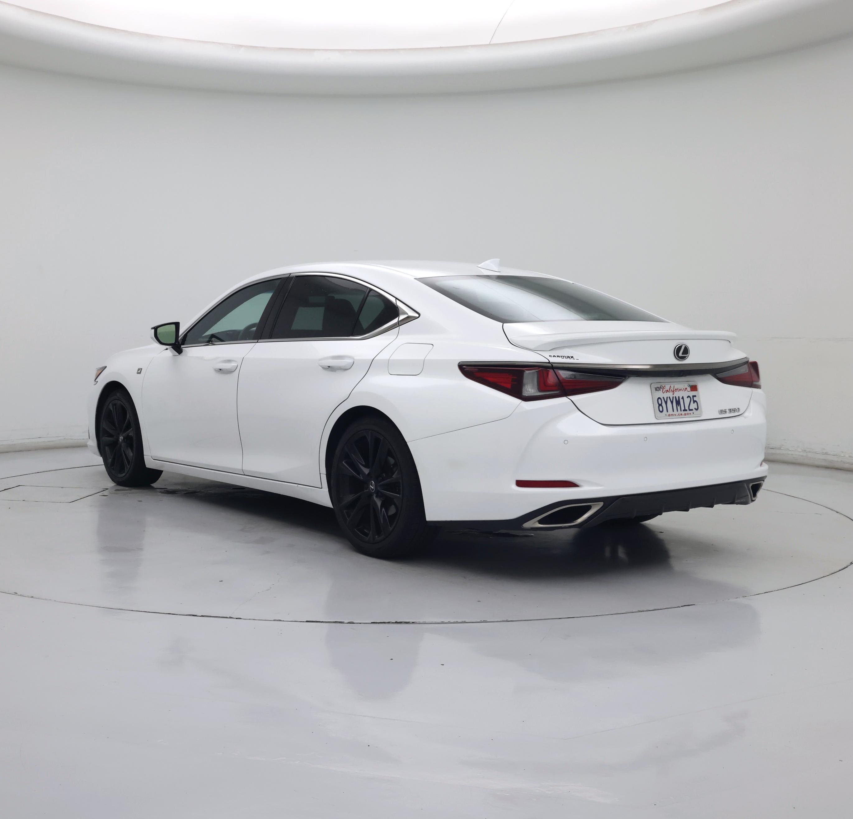 Thumbnail: 2022 Lexus ES - 2