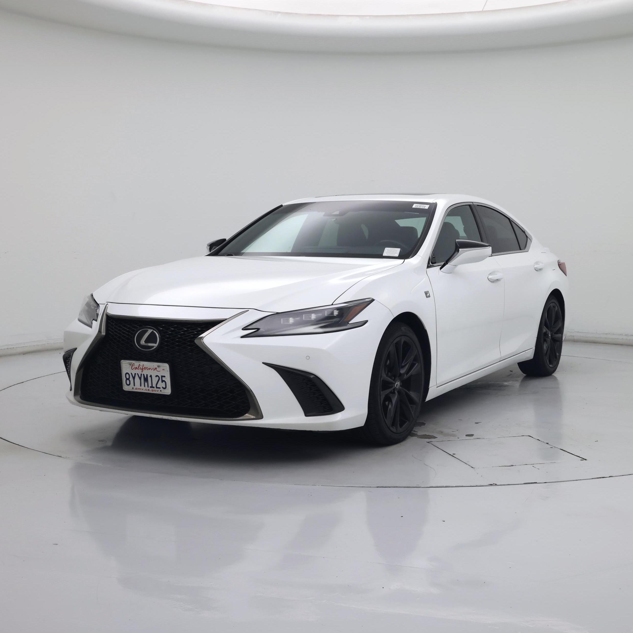 Thumbnail: 2022 Lexus ES - 4