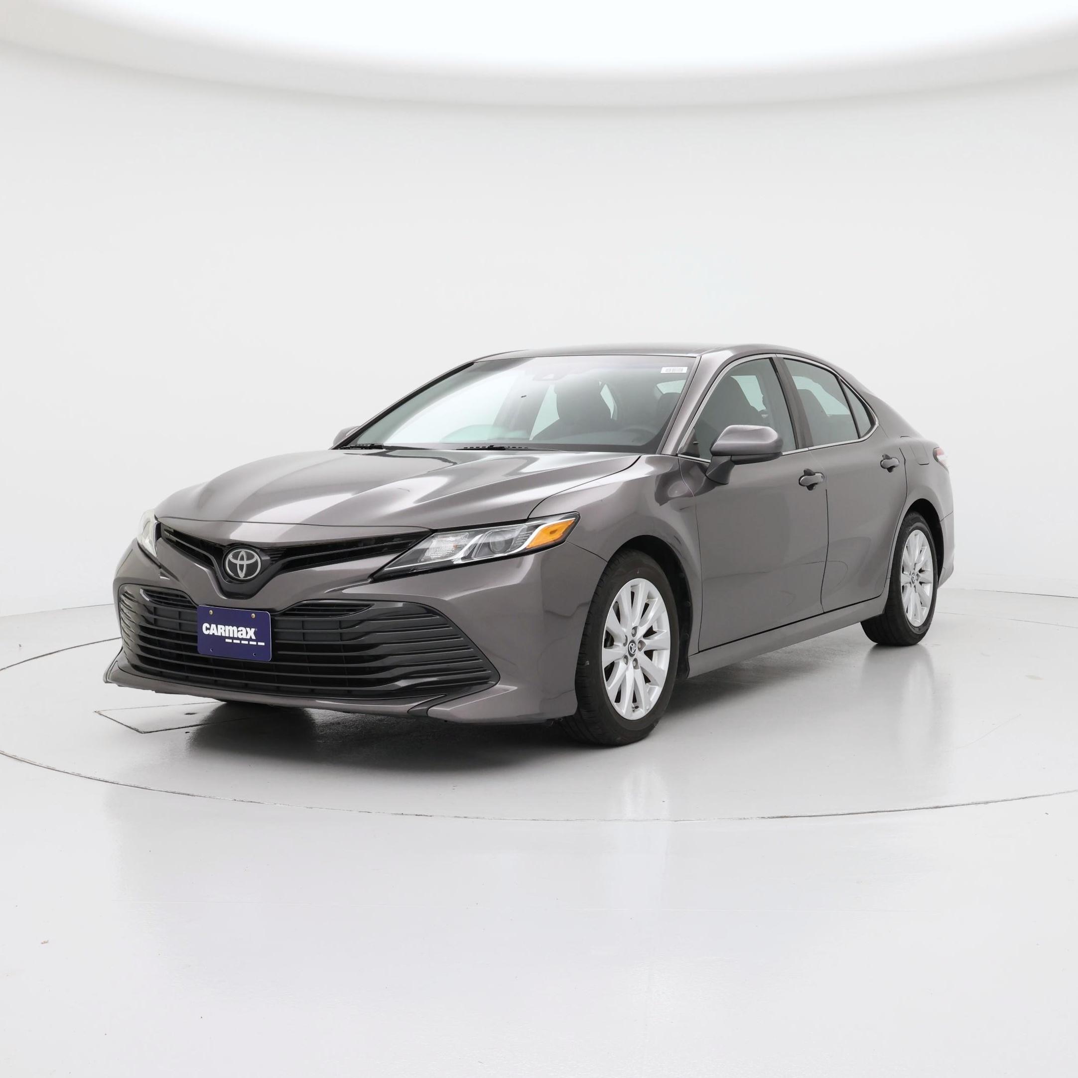 Thumbnail: 2018 Toyota Camry - 4
