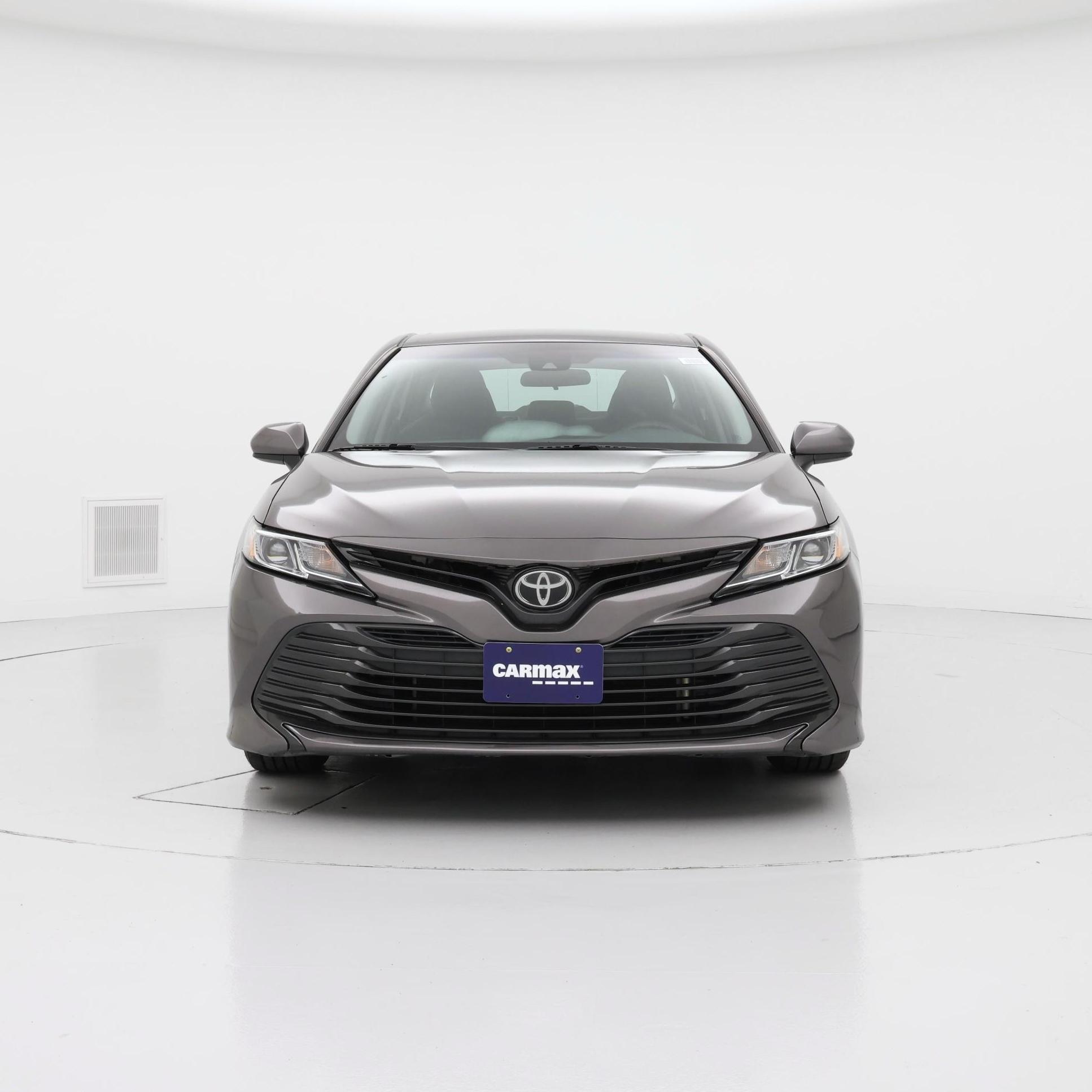 Thumbnail: 2018 Toyota Camry - 5