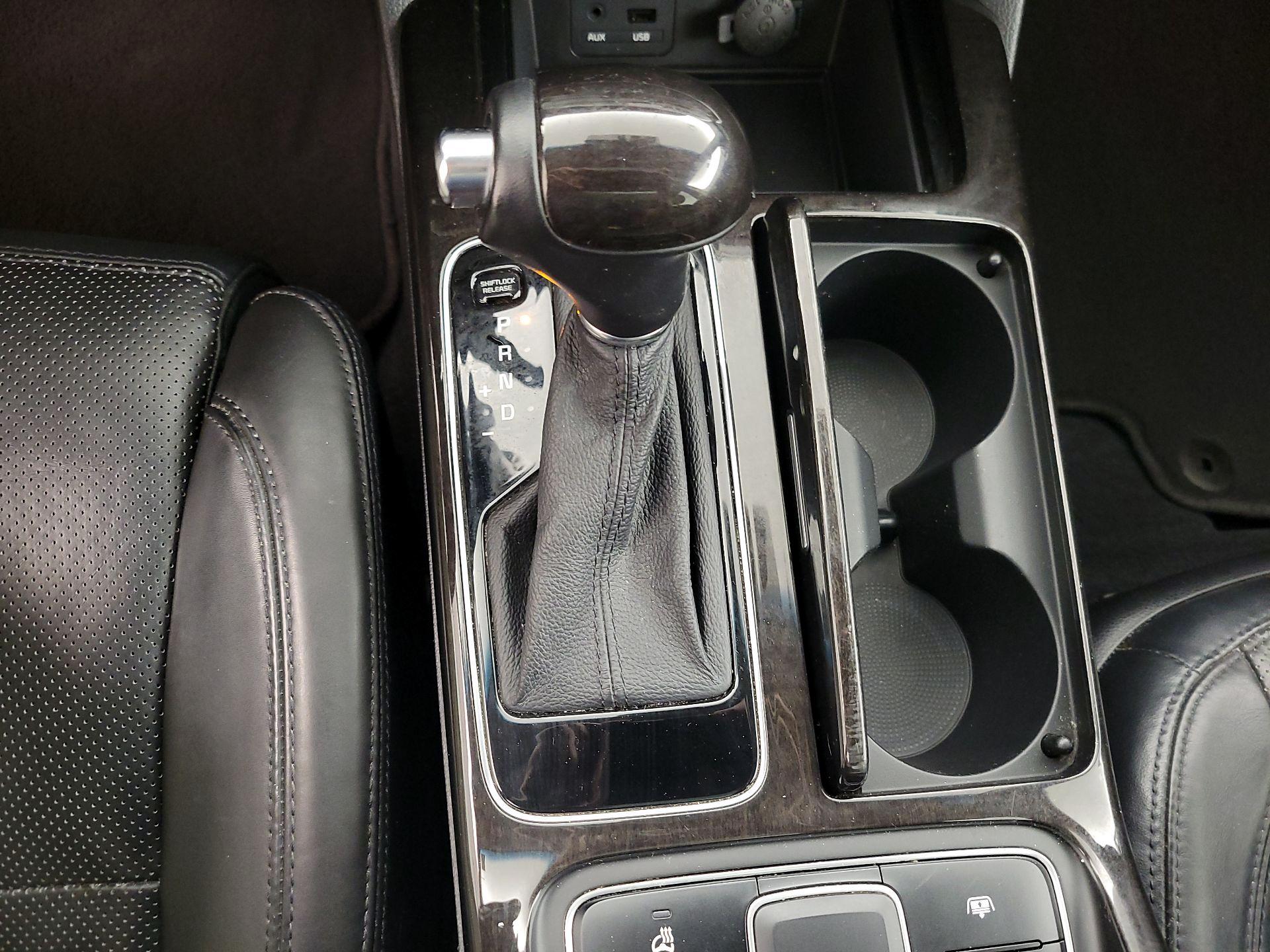 Thumbnail: 2014 Kia Cadenza - 18