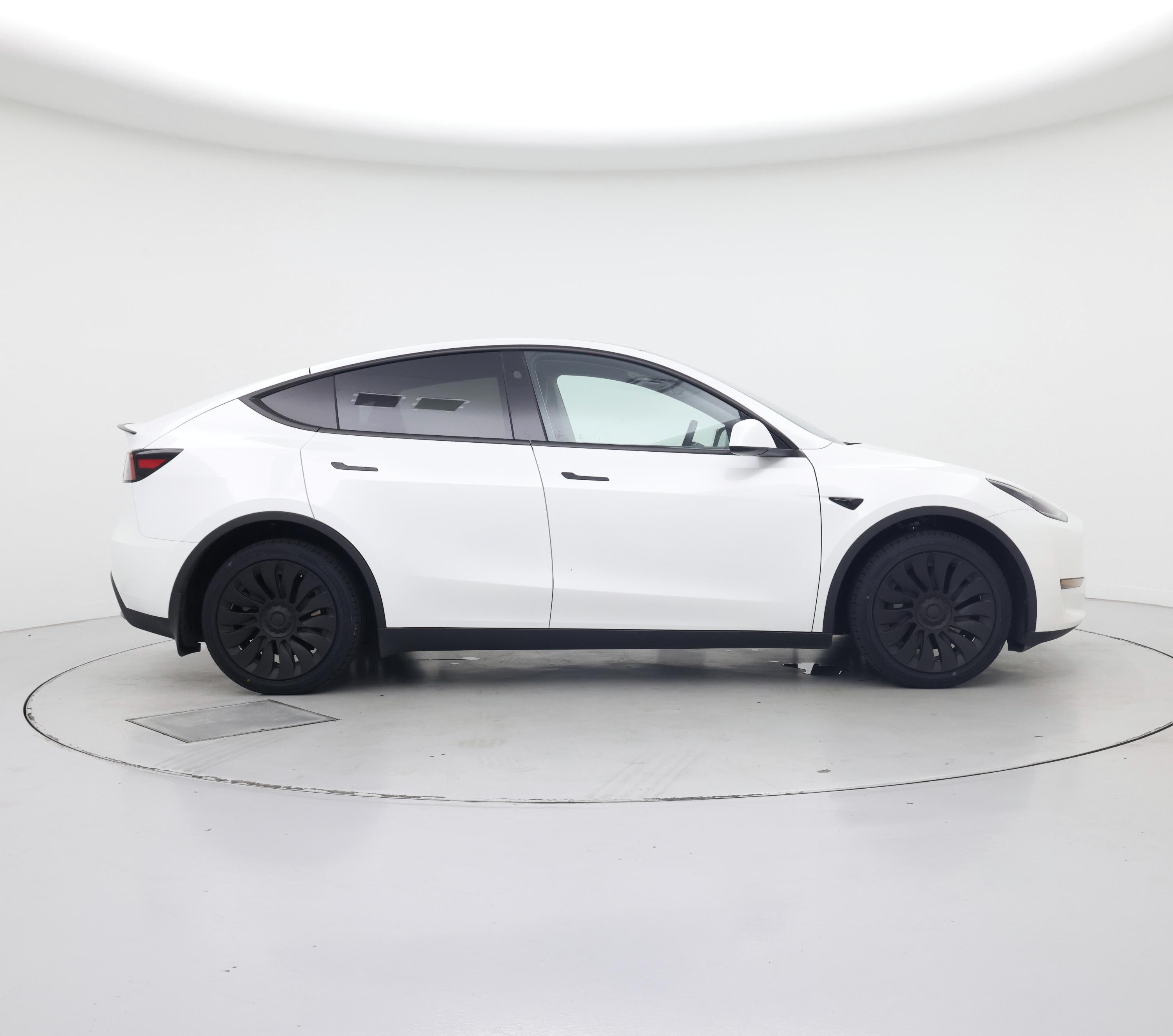Thumbnail: 2023 Tesla Model Y - 7