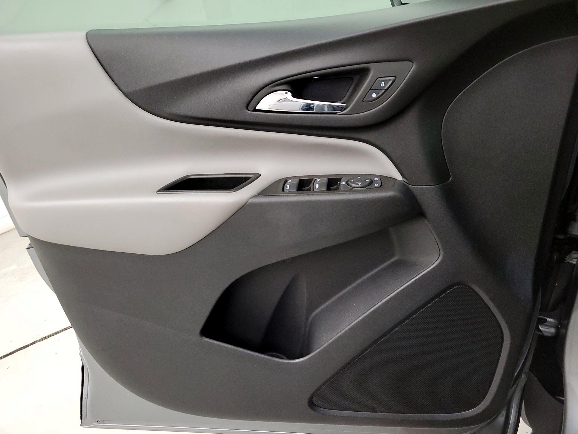 Thumbnail: 2023 Chevrolet Equinox - 12