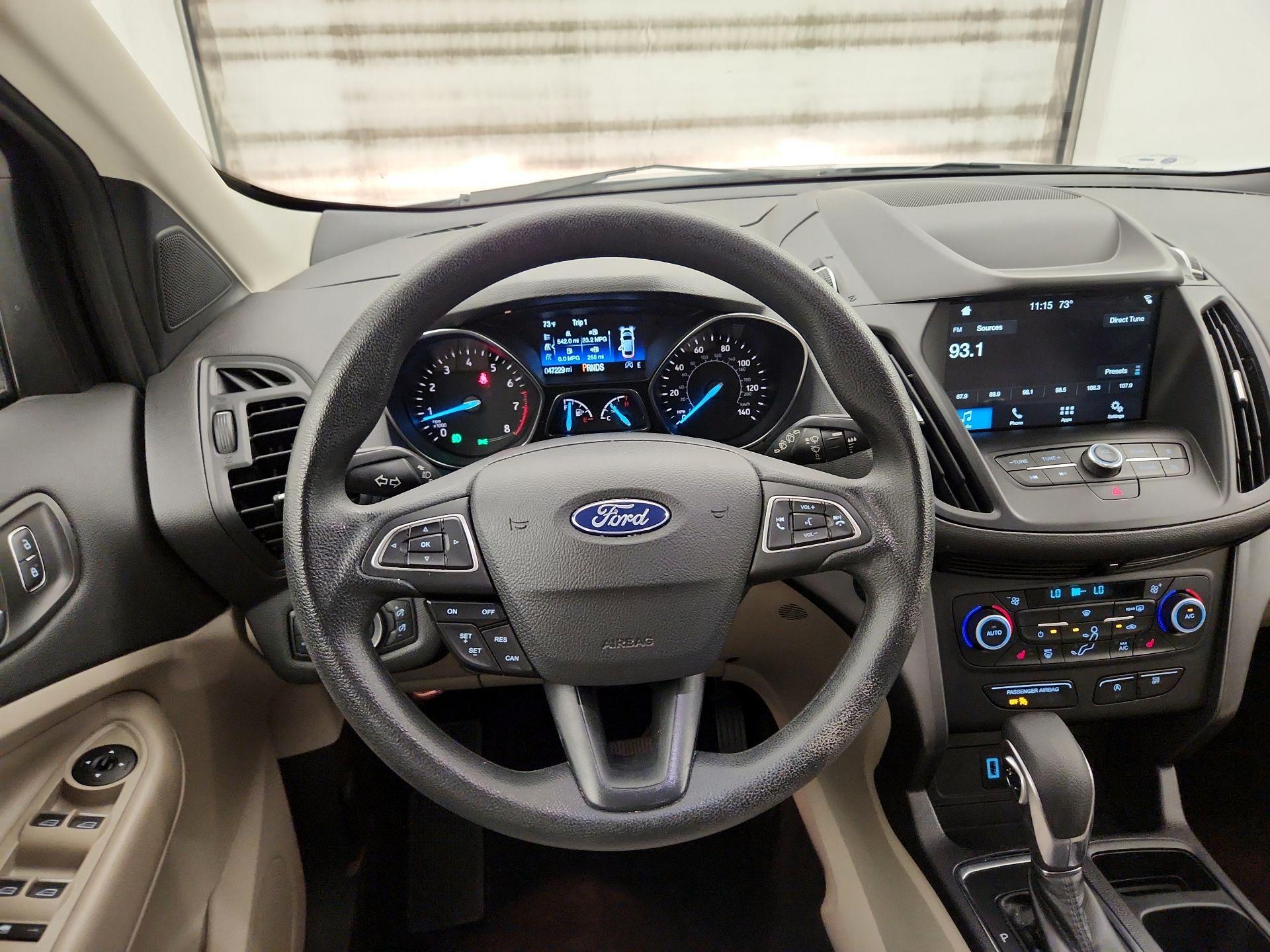 Thumbnail: 2019 Ford Escape - 10