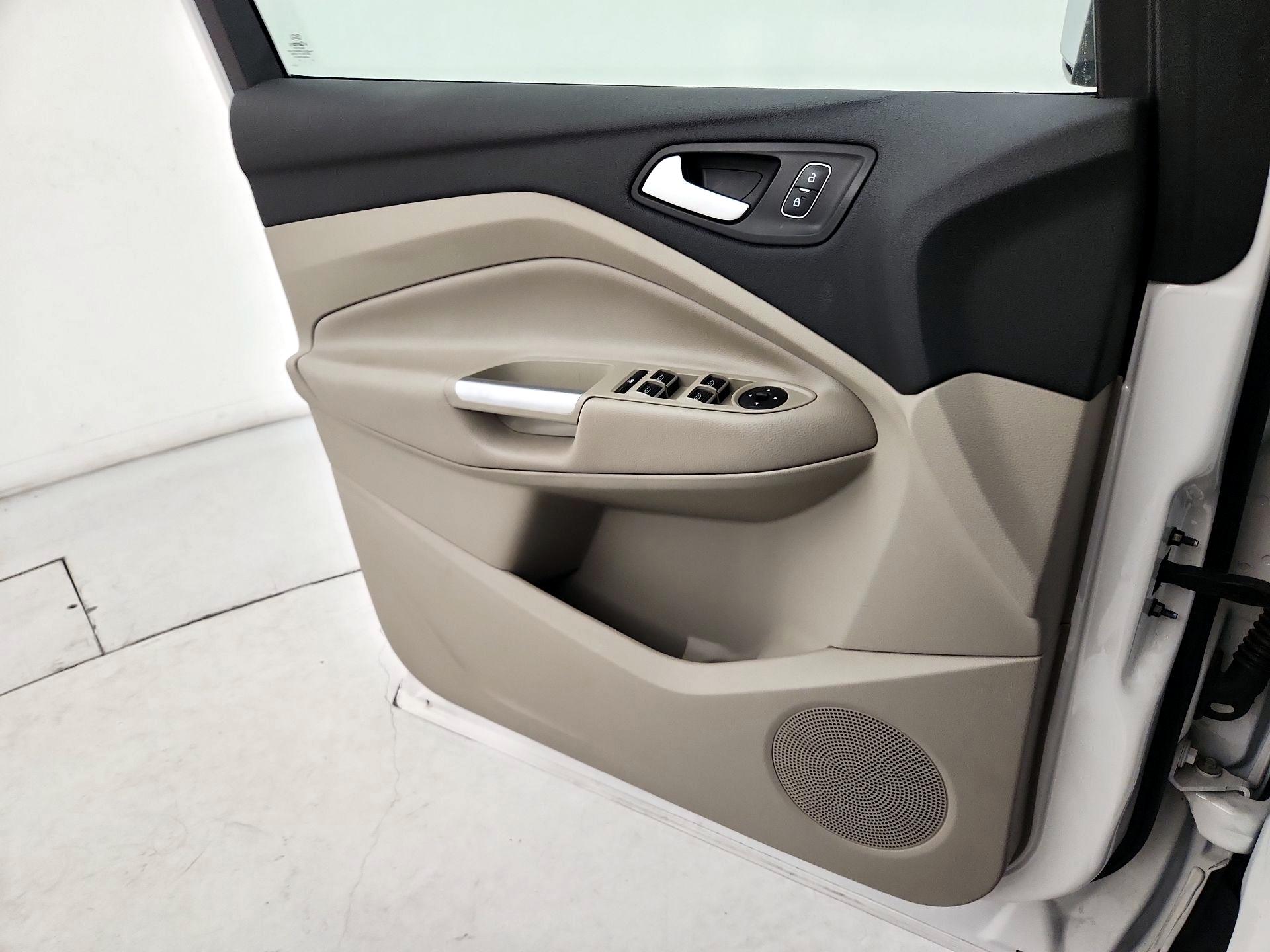 Thumbnail: 2019 Ford Escape - 12