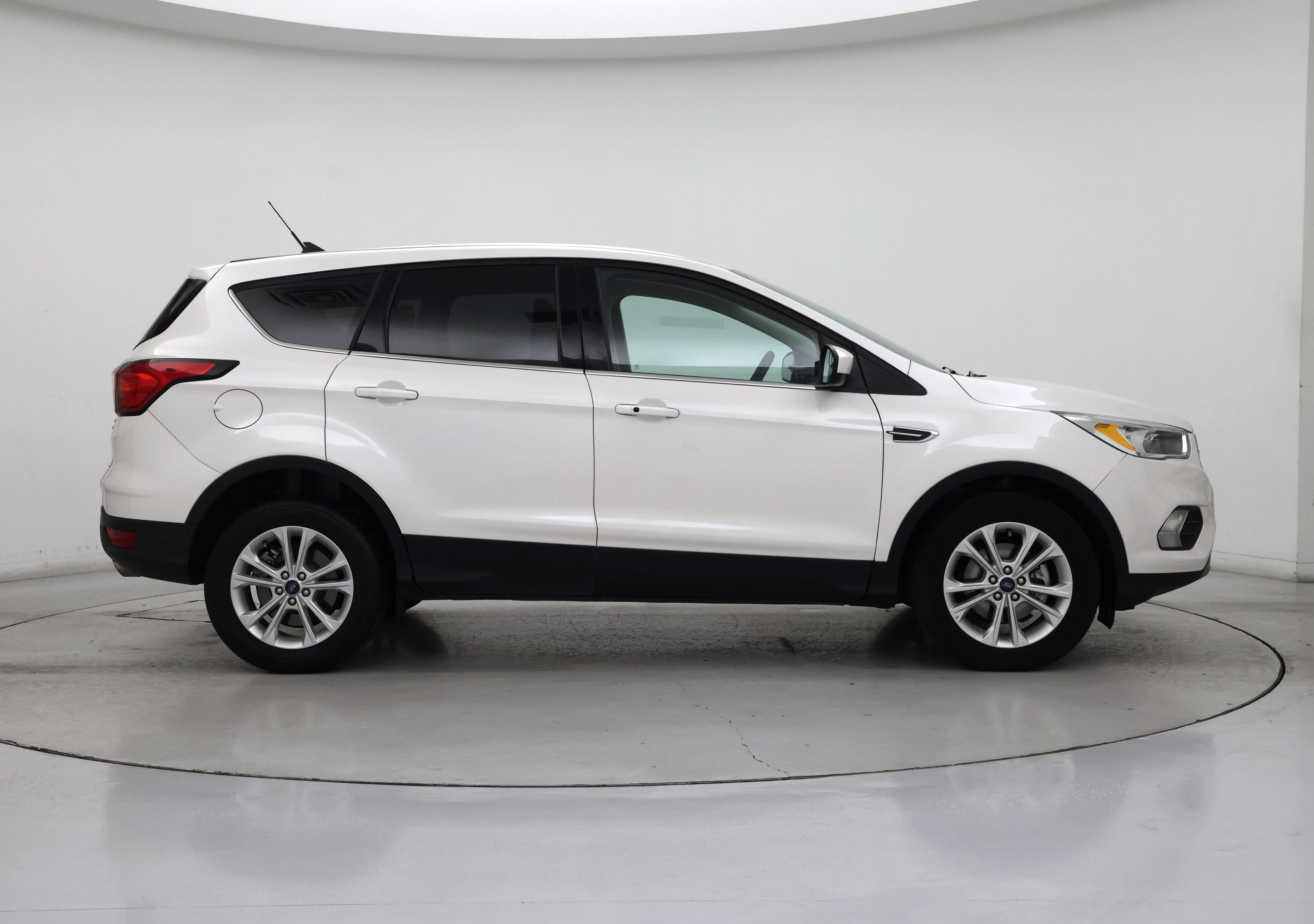 Thumbnail: 2019 Ford Escape - 7