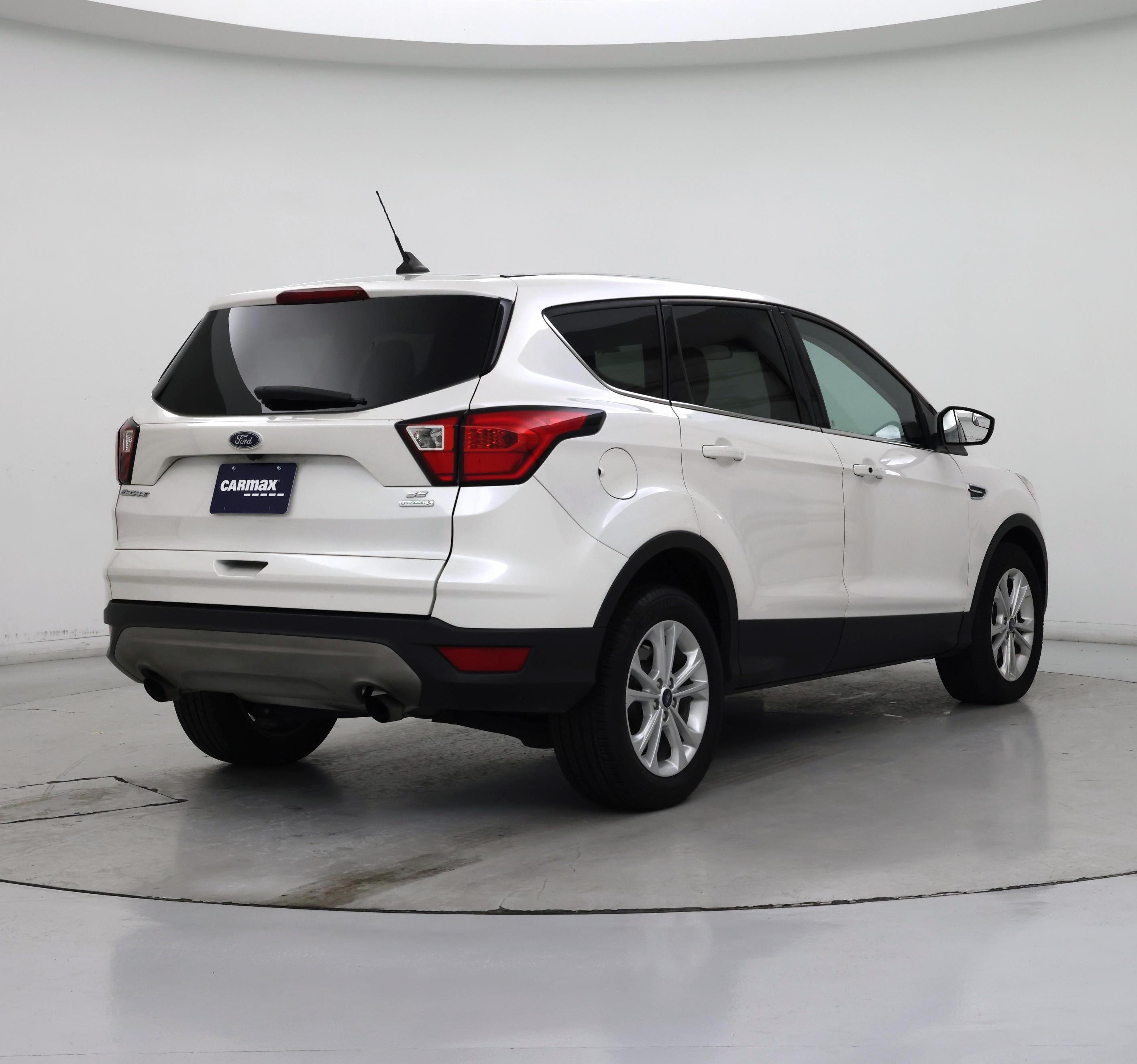 Thumbnail: 2019 Ford Escape - 8
