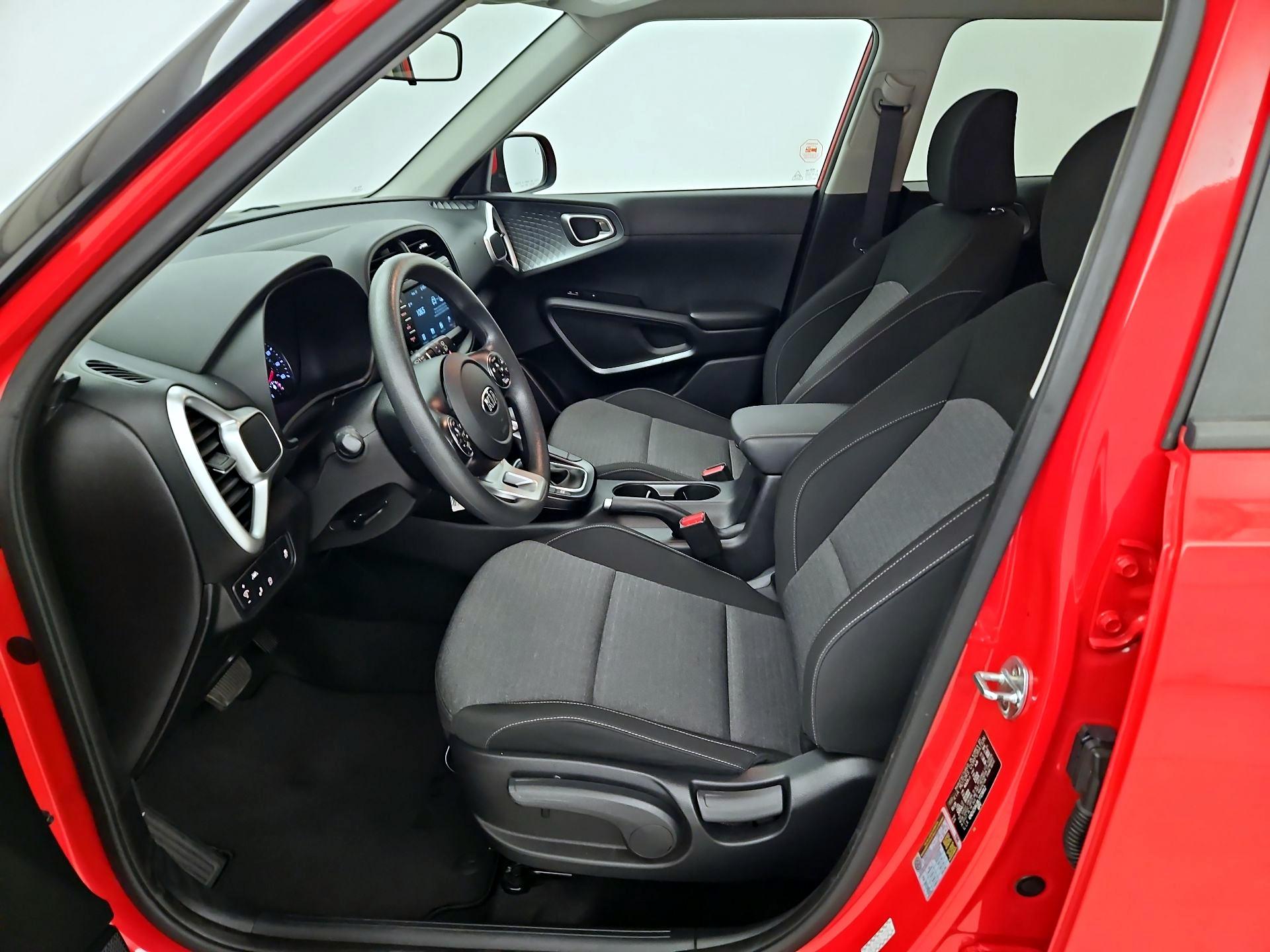 Thumbnail: 2020 Kia Soul - 11