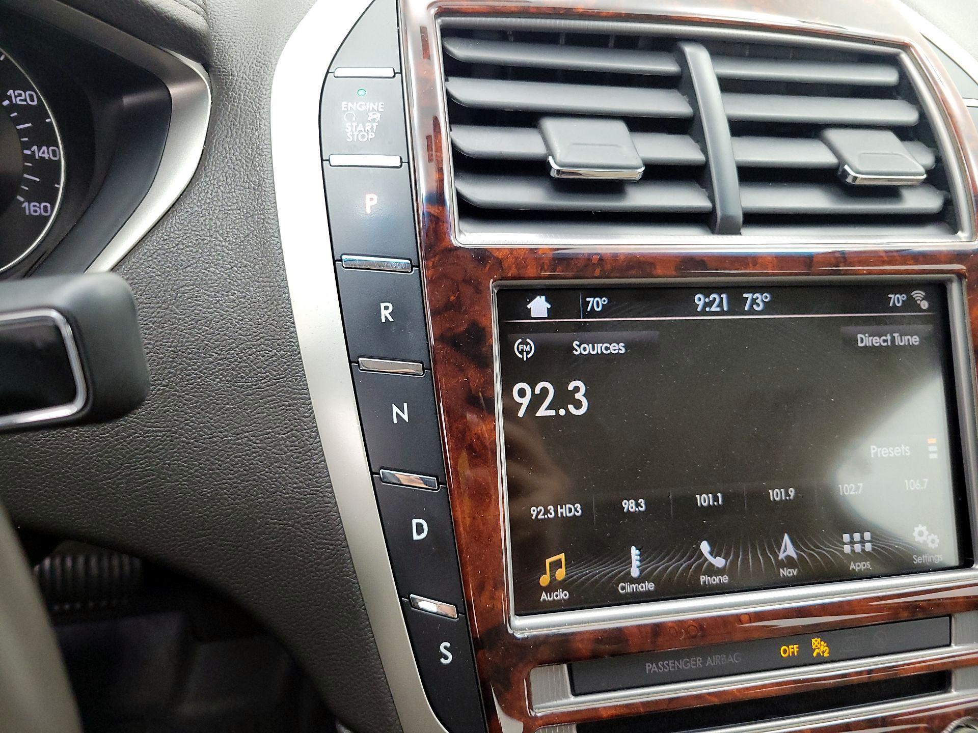 Thumbnail: 2018 Lincoln MKZ - 18