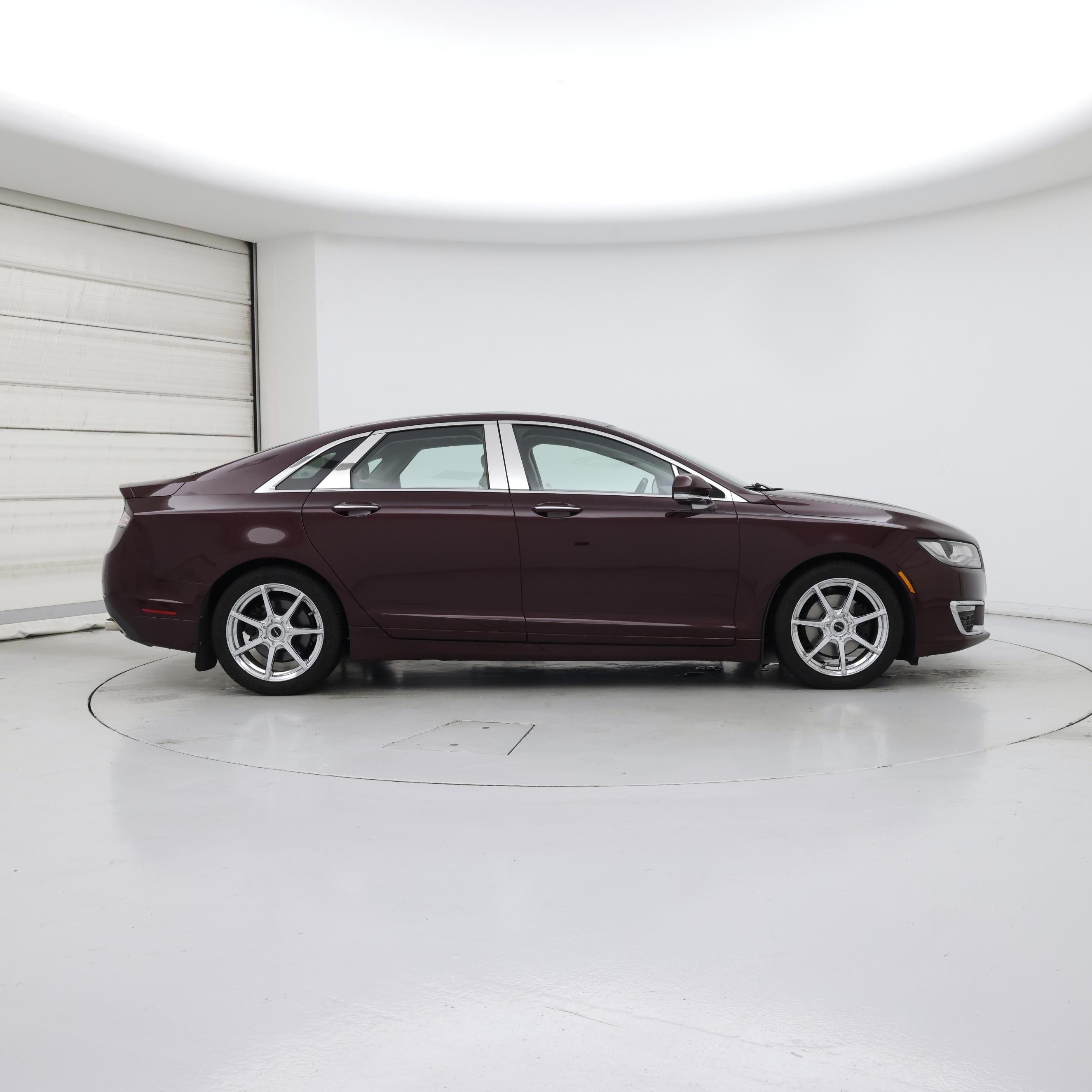 Thumbnail: 2018 Lincoln MKZ - 7