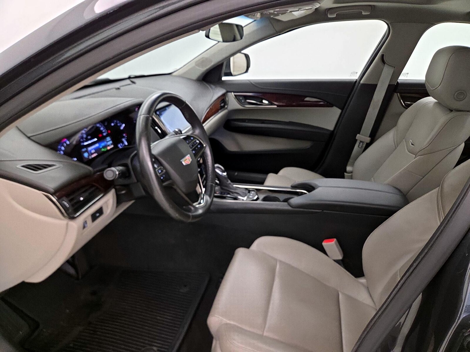 Power Seat(s) & Leather Seats