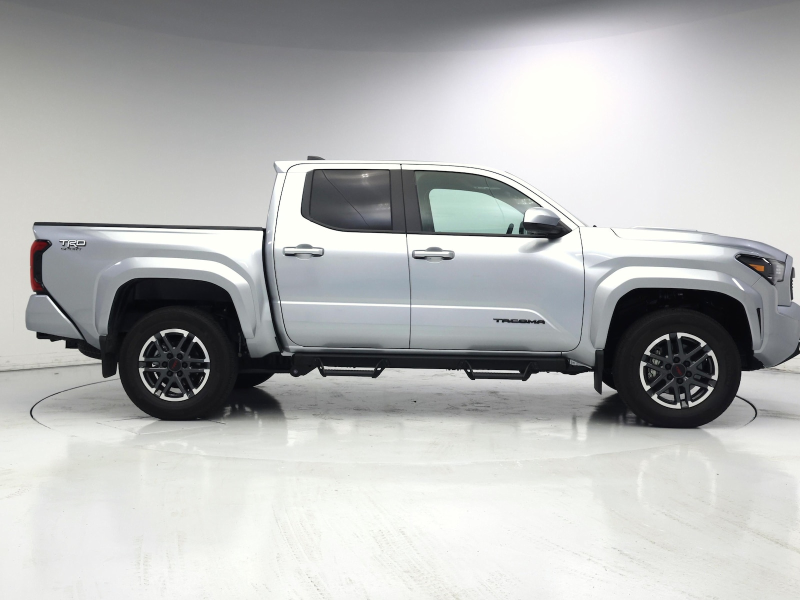 2026 Toyota Tacoma TRD Sport - Photo 8