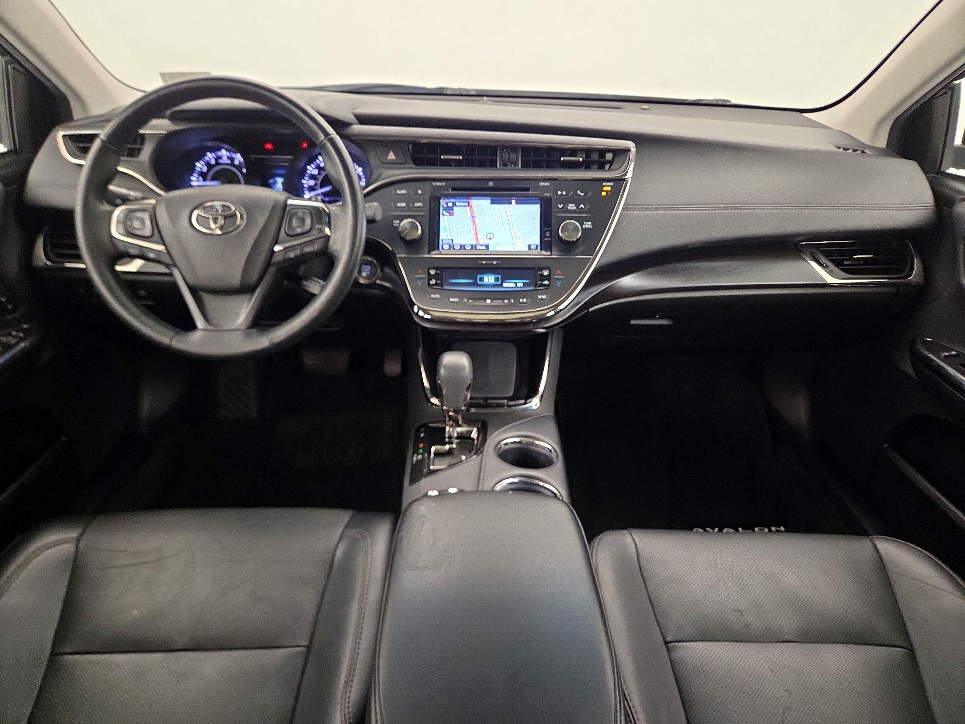 Thumbnail: 2018 Toyota Avalon - 9