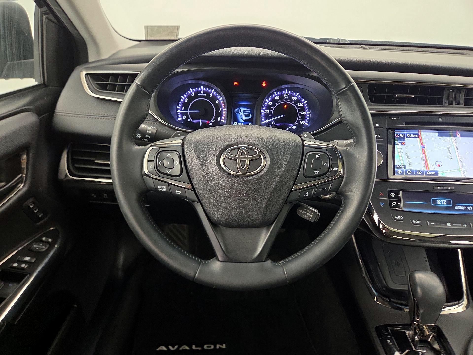 Thumbnail: 2018 Toyota Avalon - 10