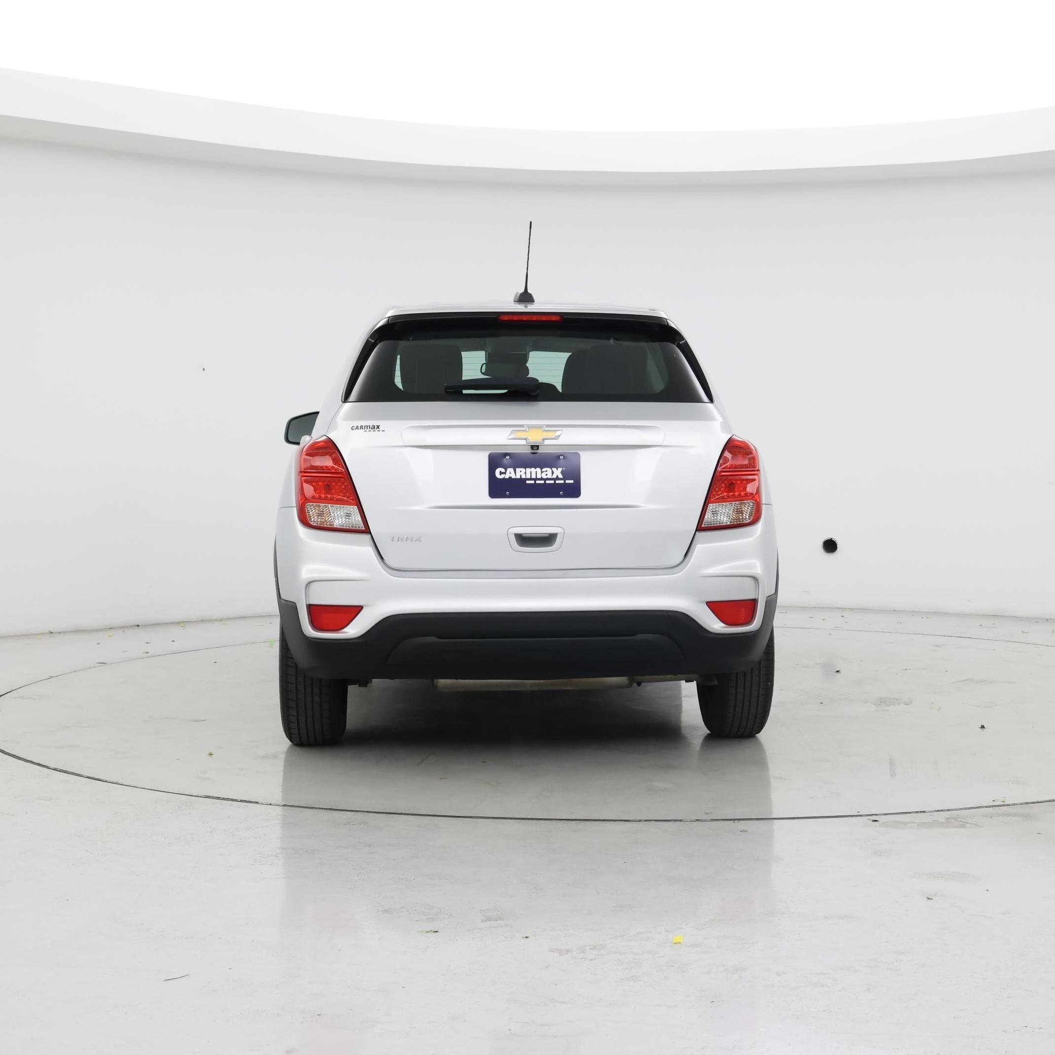 Thumbnail: 2018 Chevrolet Trax - 6