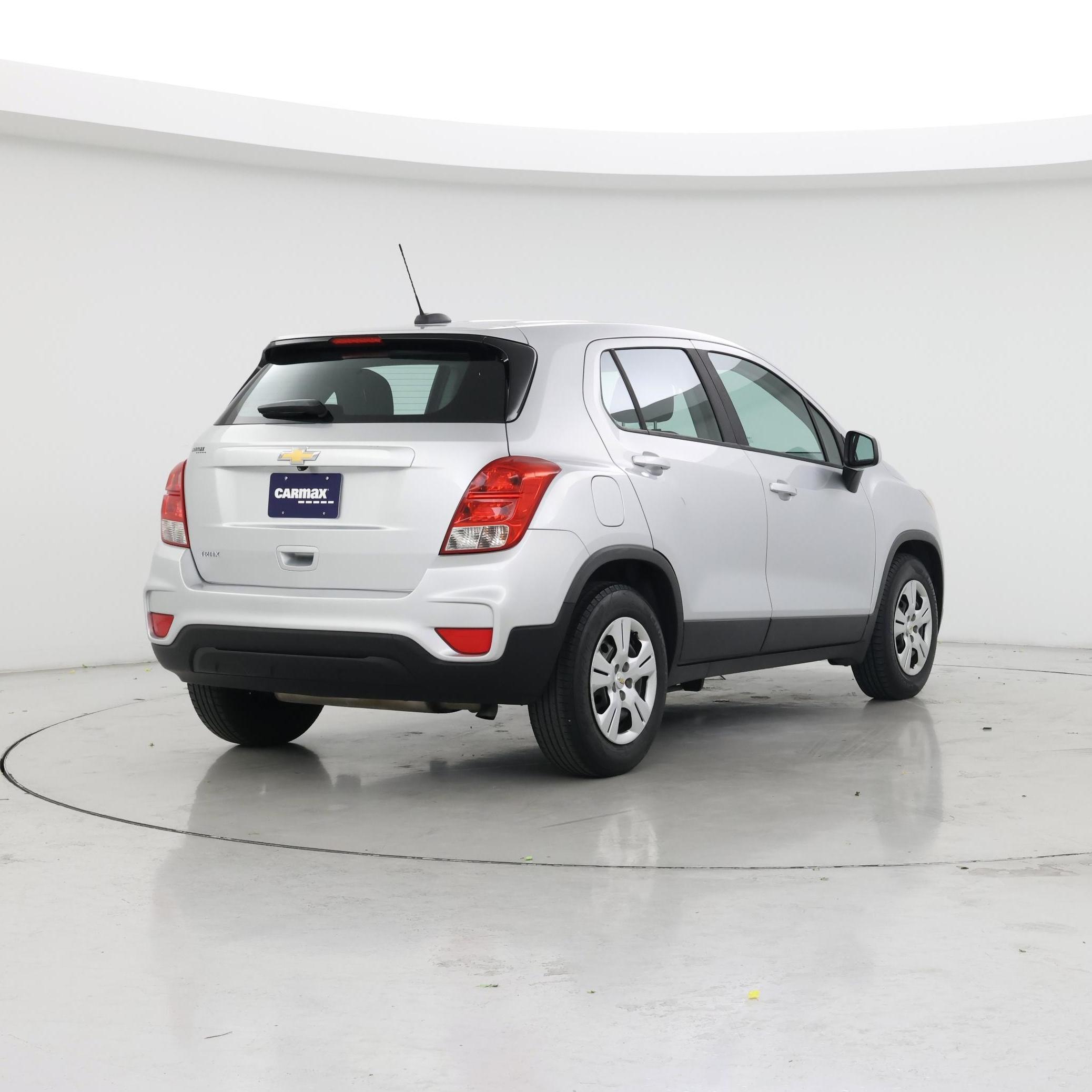 Thumbnail: 2018 Chevrolet Trax - 8