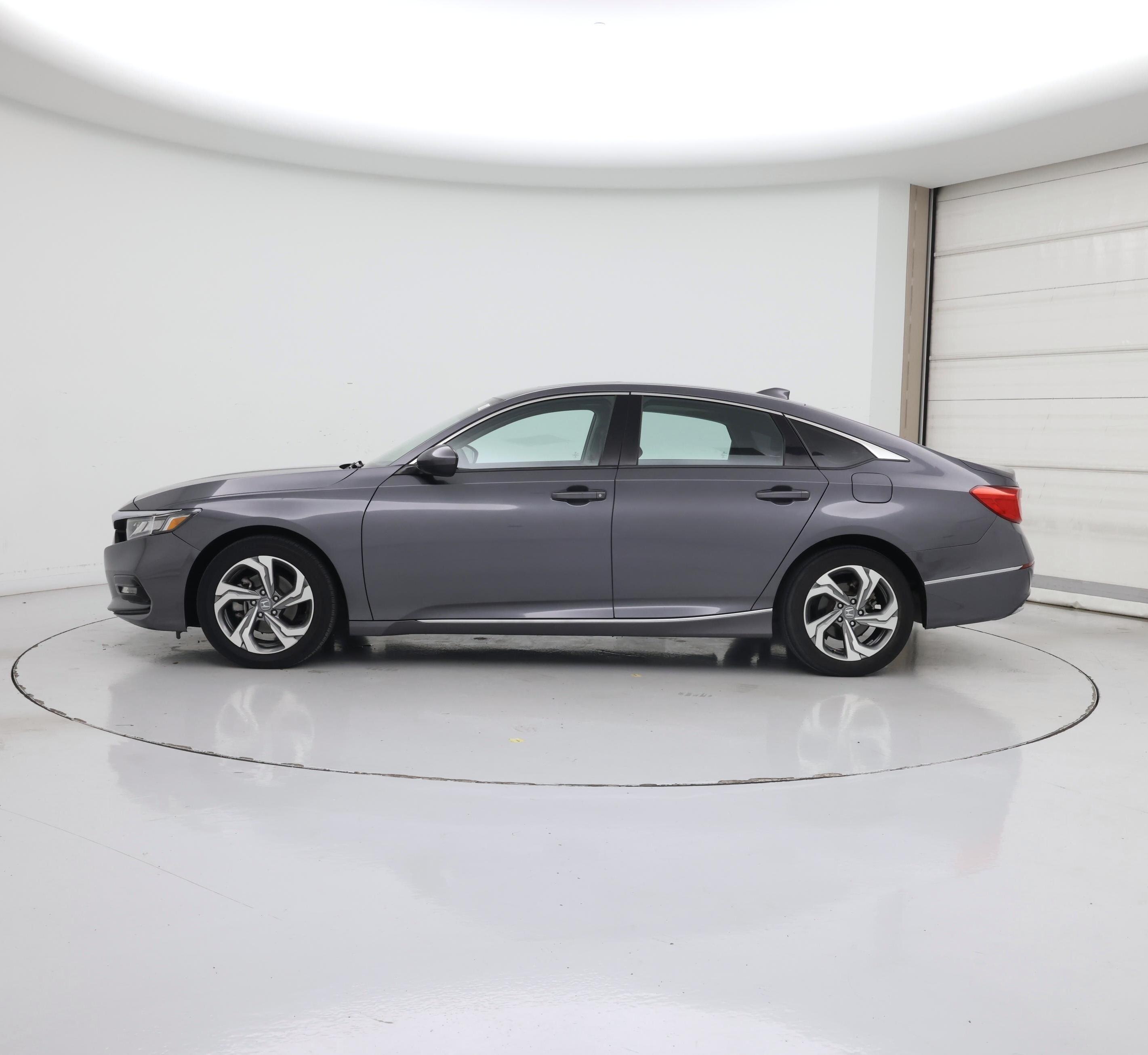 Thumbnail: 2018 Honda Accord - 3