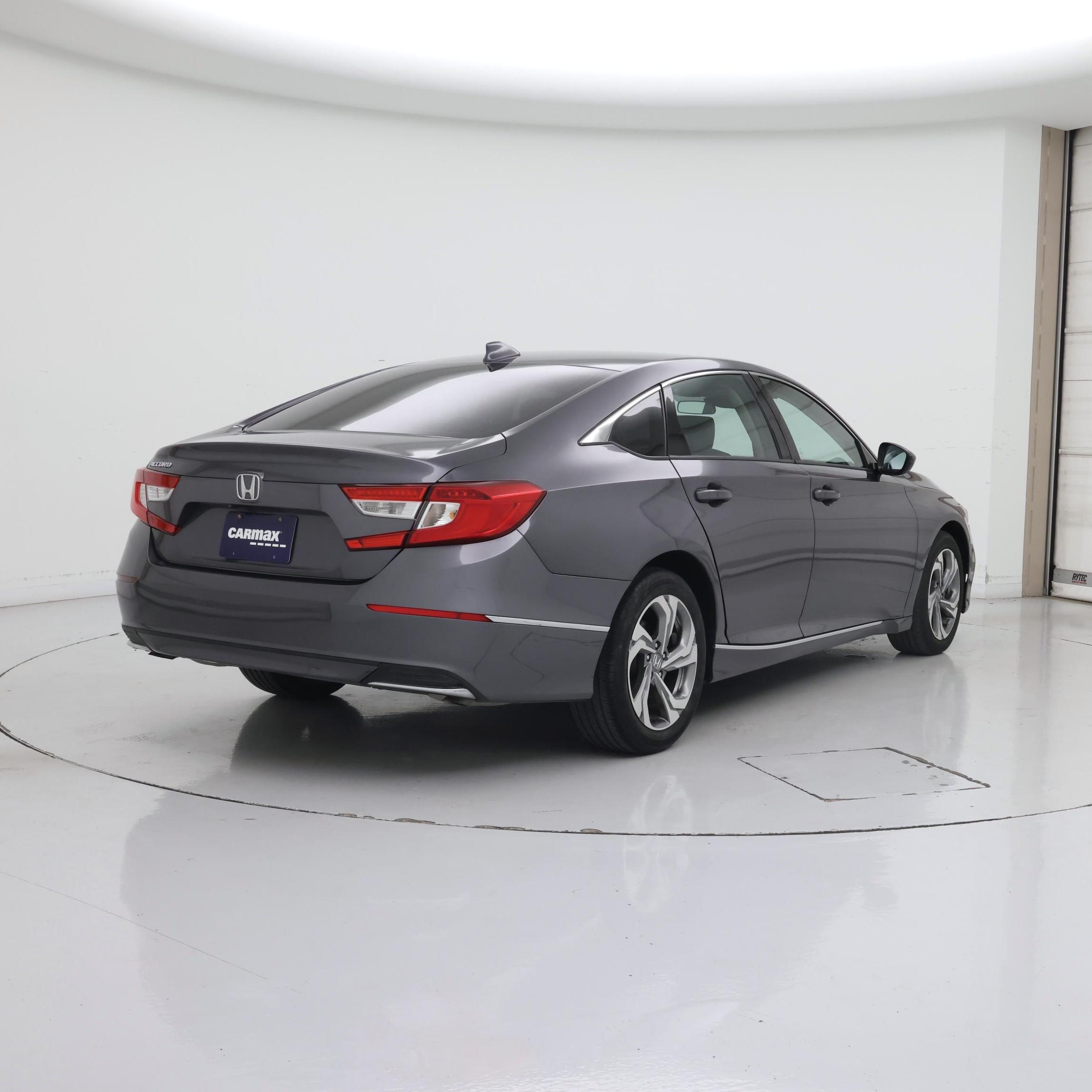 Thumbnail: 2018 Honda Accord - 8