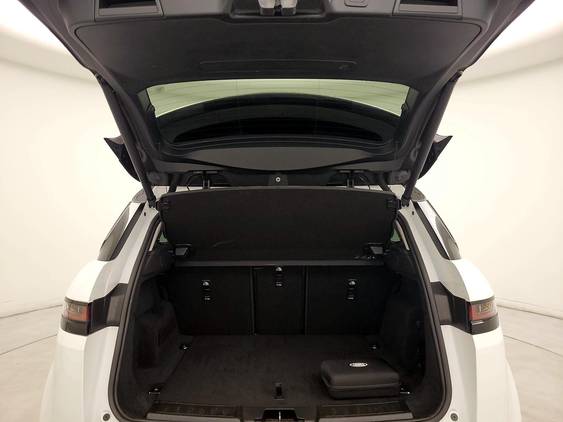 Thumbnail: 2023 Land Rover Range Rover Evoque - 20