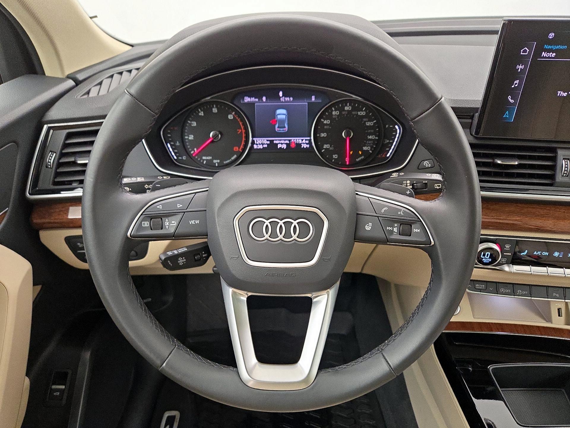 Thumbnail: 2025 Audi Q5 - 10