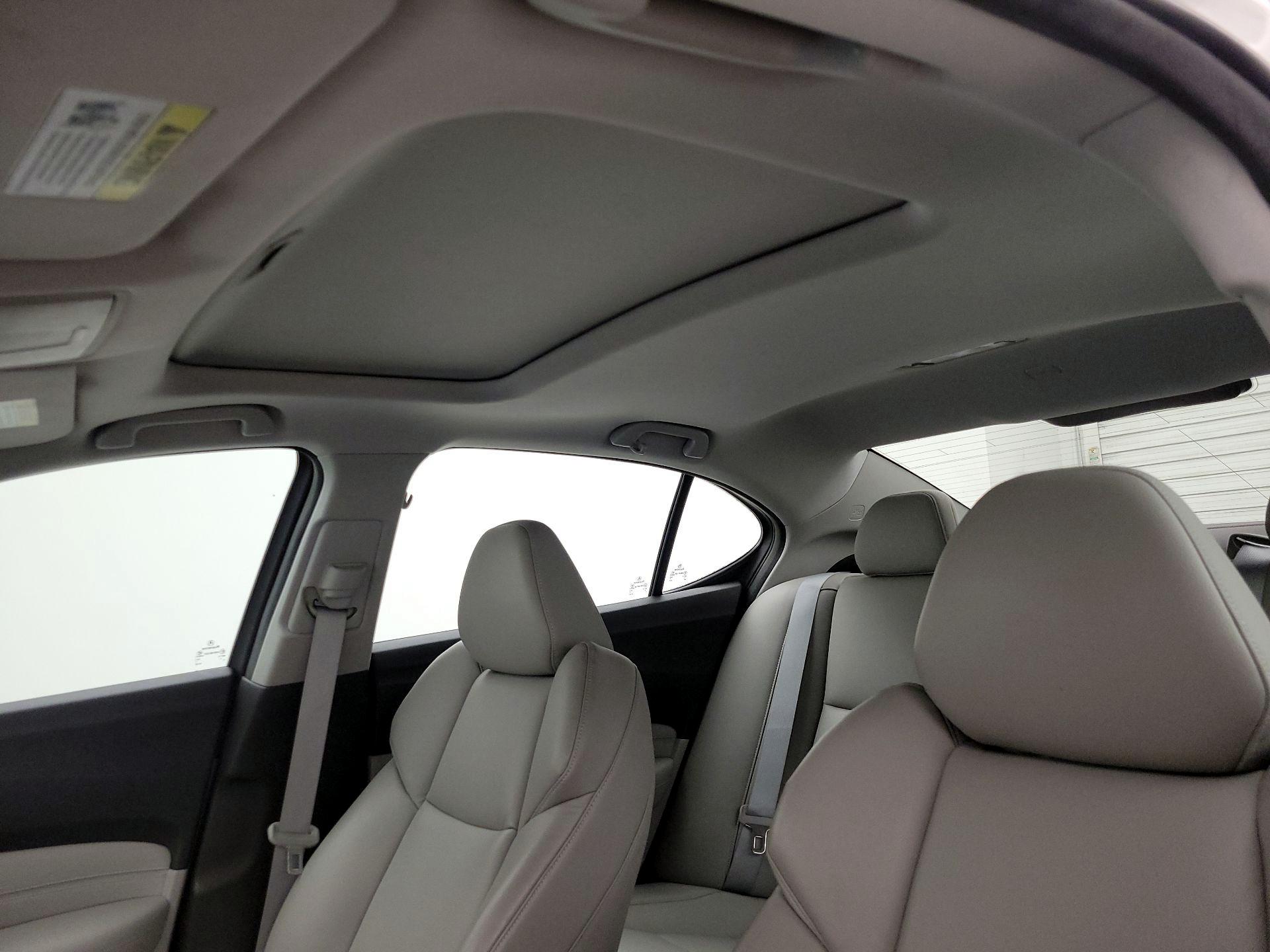 Thumbnail: 2015 Acura TLX - 17