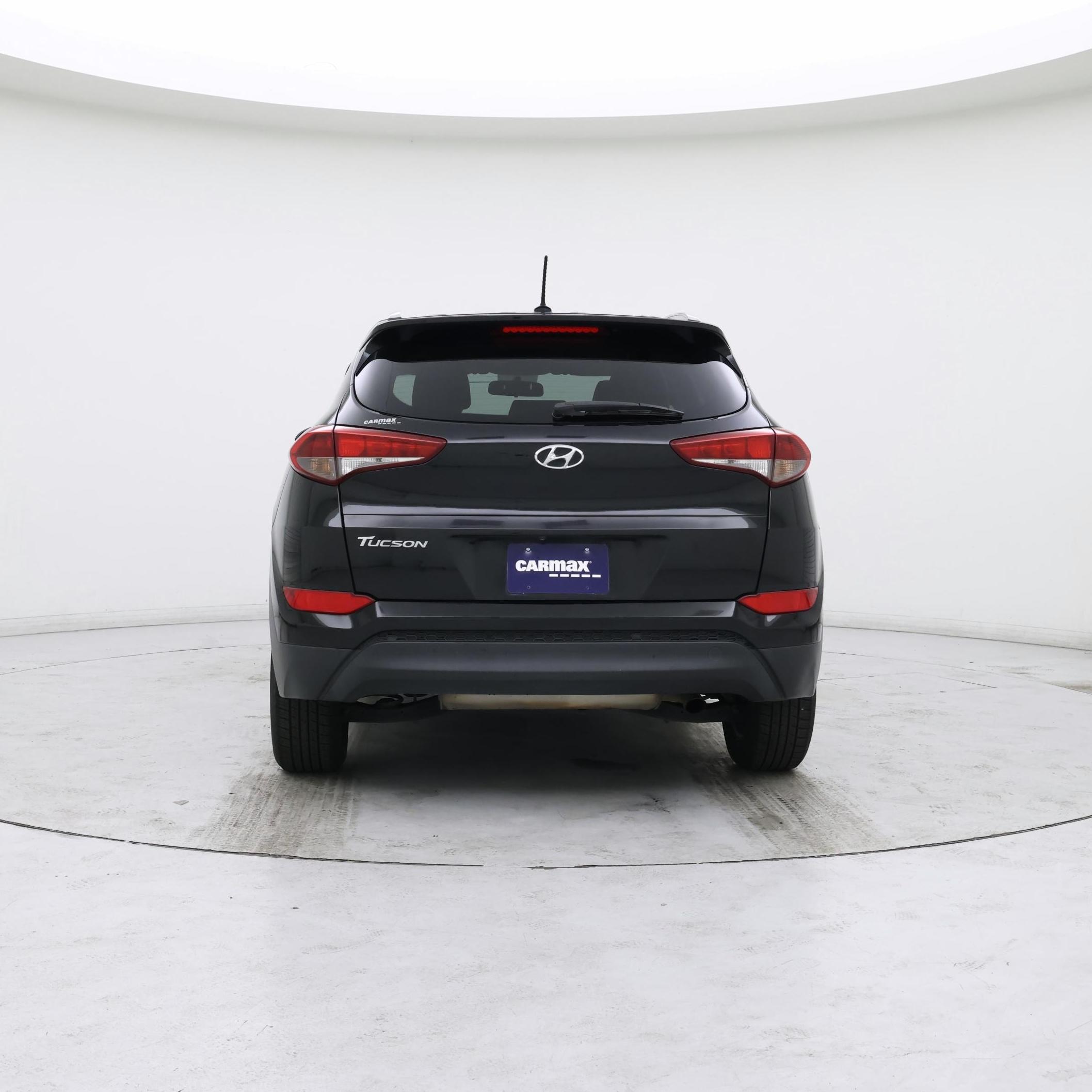 Thumbnail: 2016 Hyundai Tucson - 6