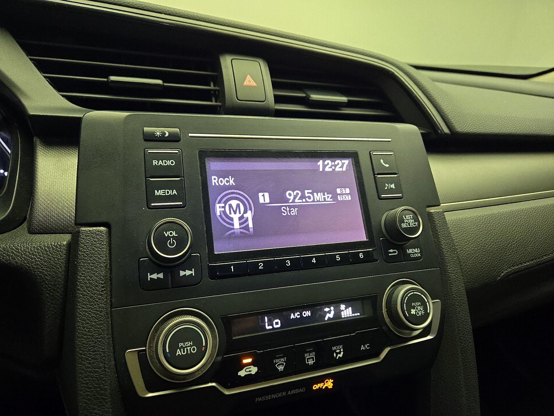 Thumbnail: 2016 Honda Civic - 13