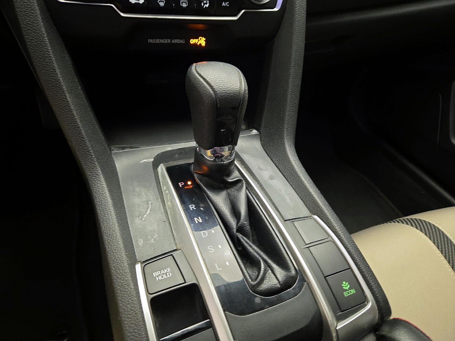 Thumbnail: 2016 Honda Civic - 15
