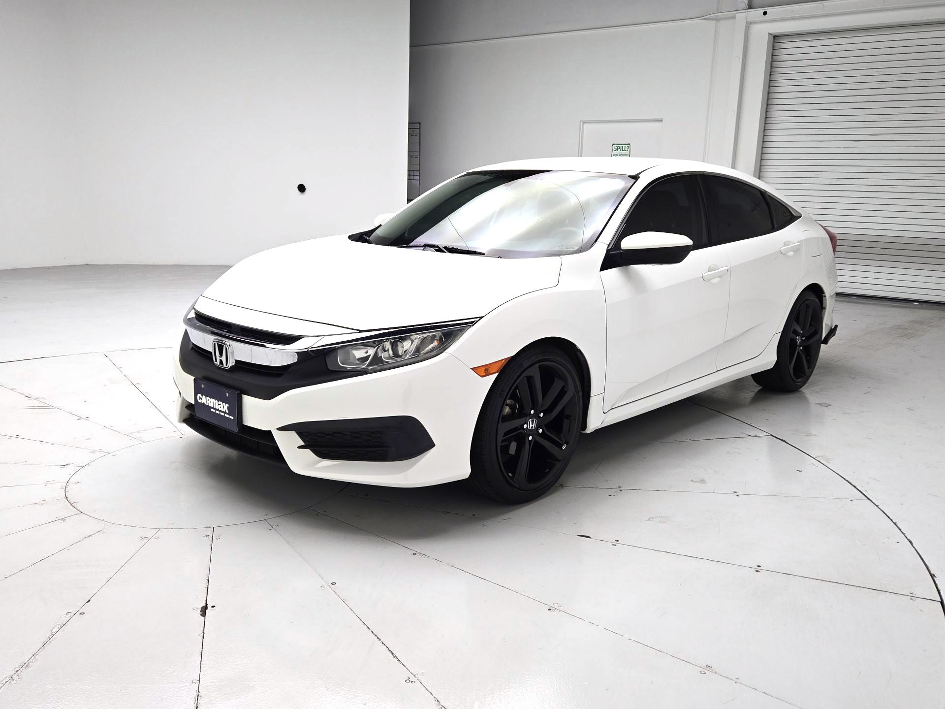 Thumbnail: 2016 Honda Civic - 3
