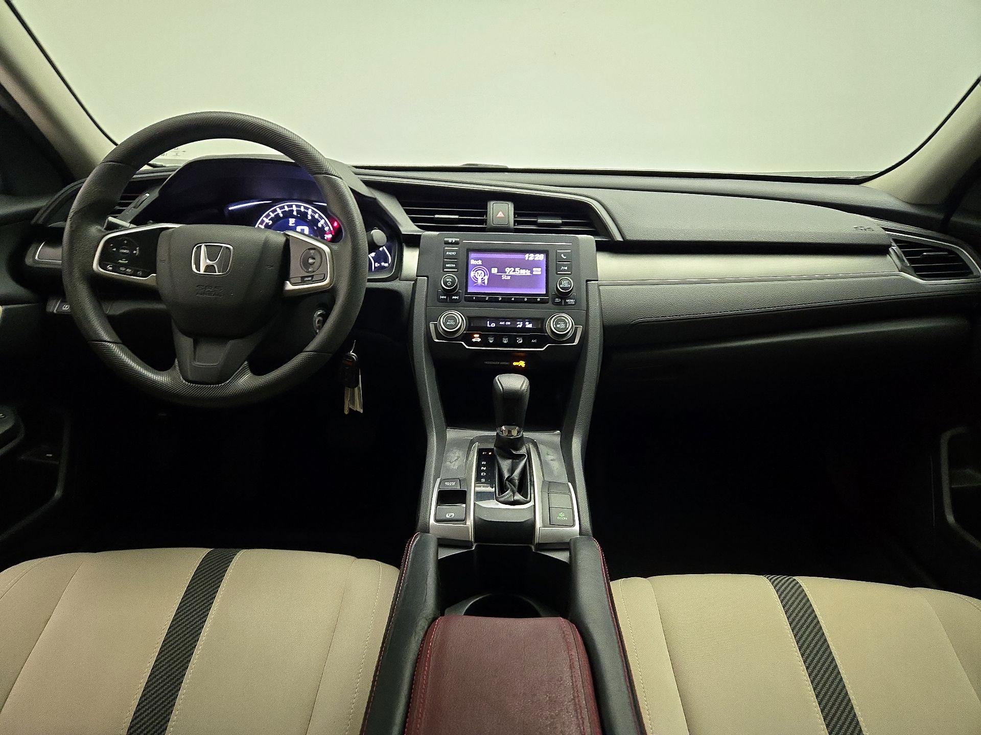 Thumbnail: 2016 Honda Civic - 8