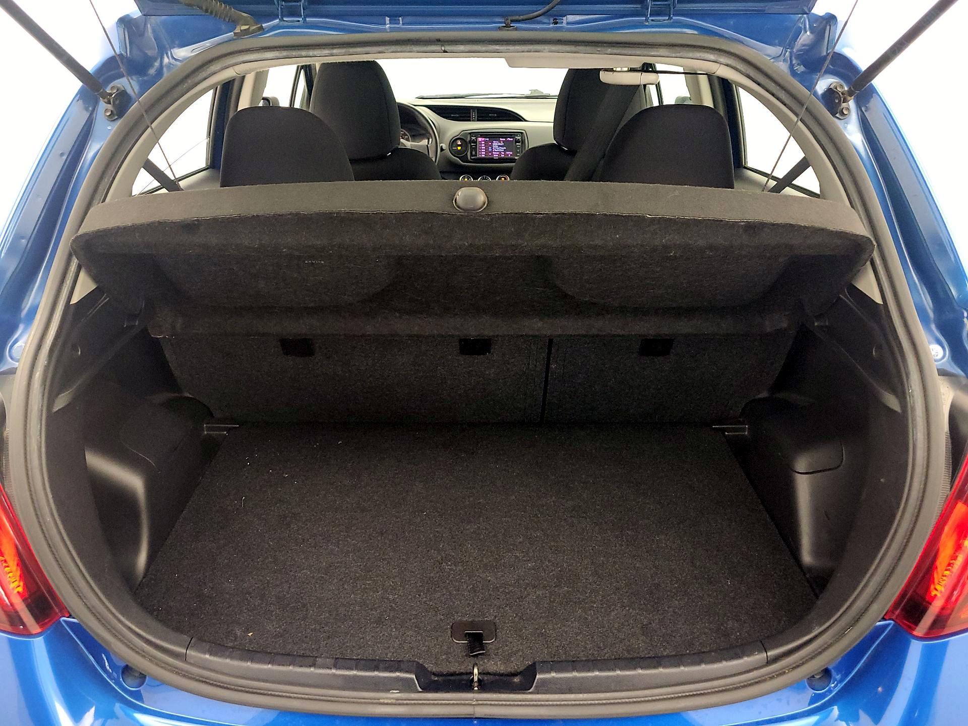 Thumbnail: 2016 Toyota Yaris - 19