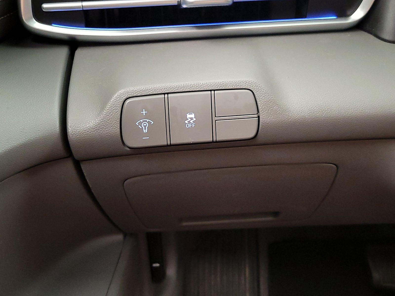 2024 Hyundai Elantra SEL - Photo 14