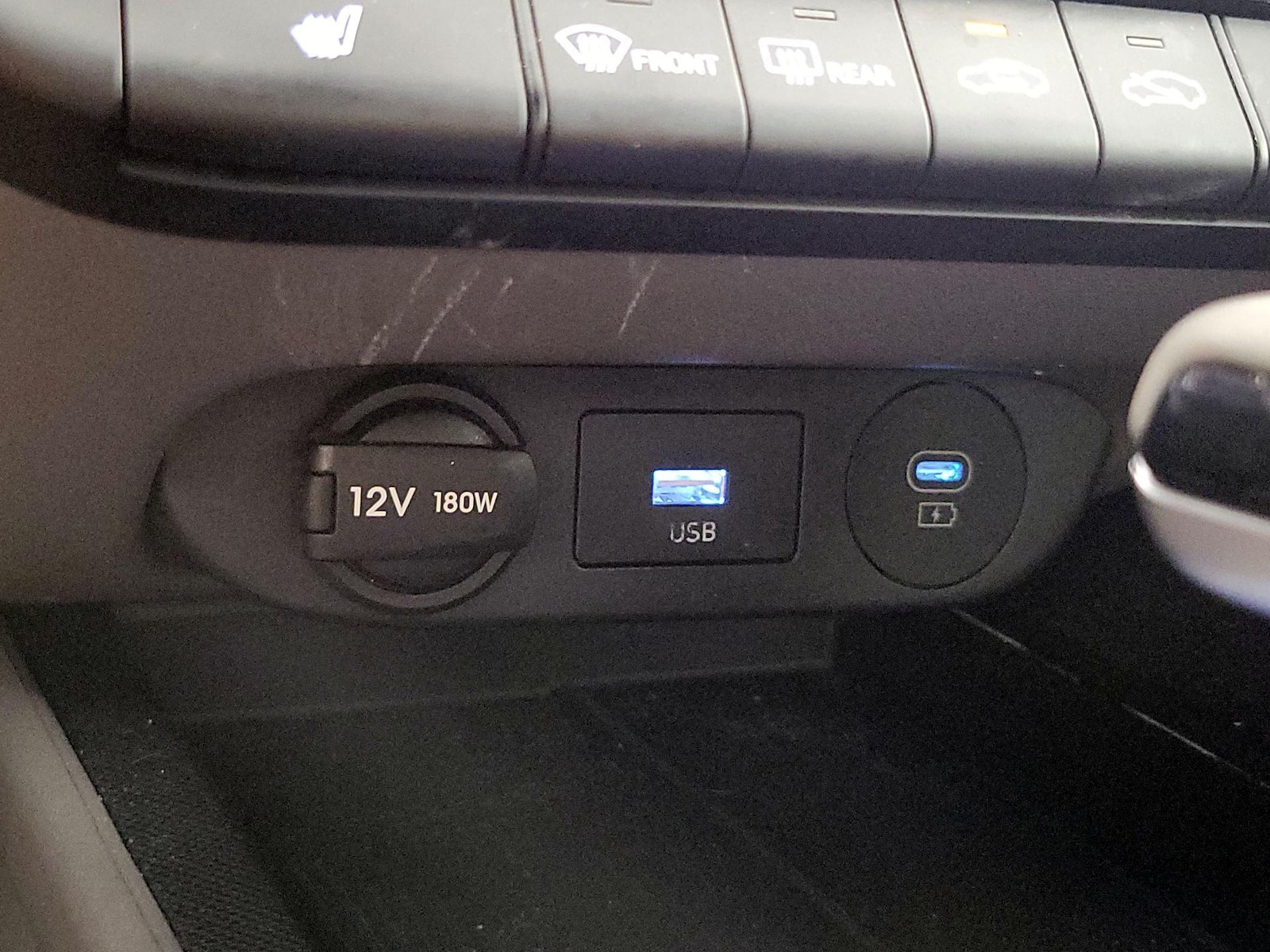 2024 Hyundai Elantra SEL - Photo 20
