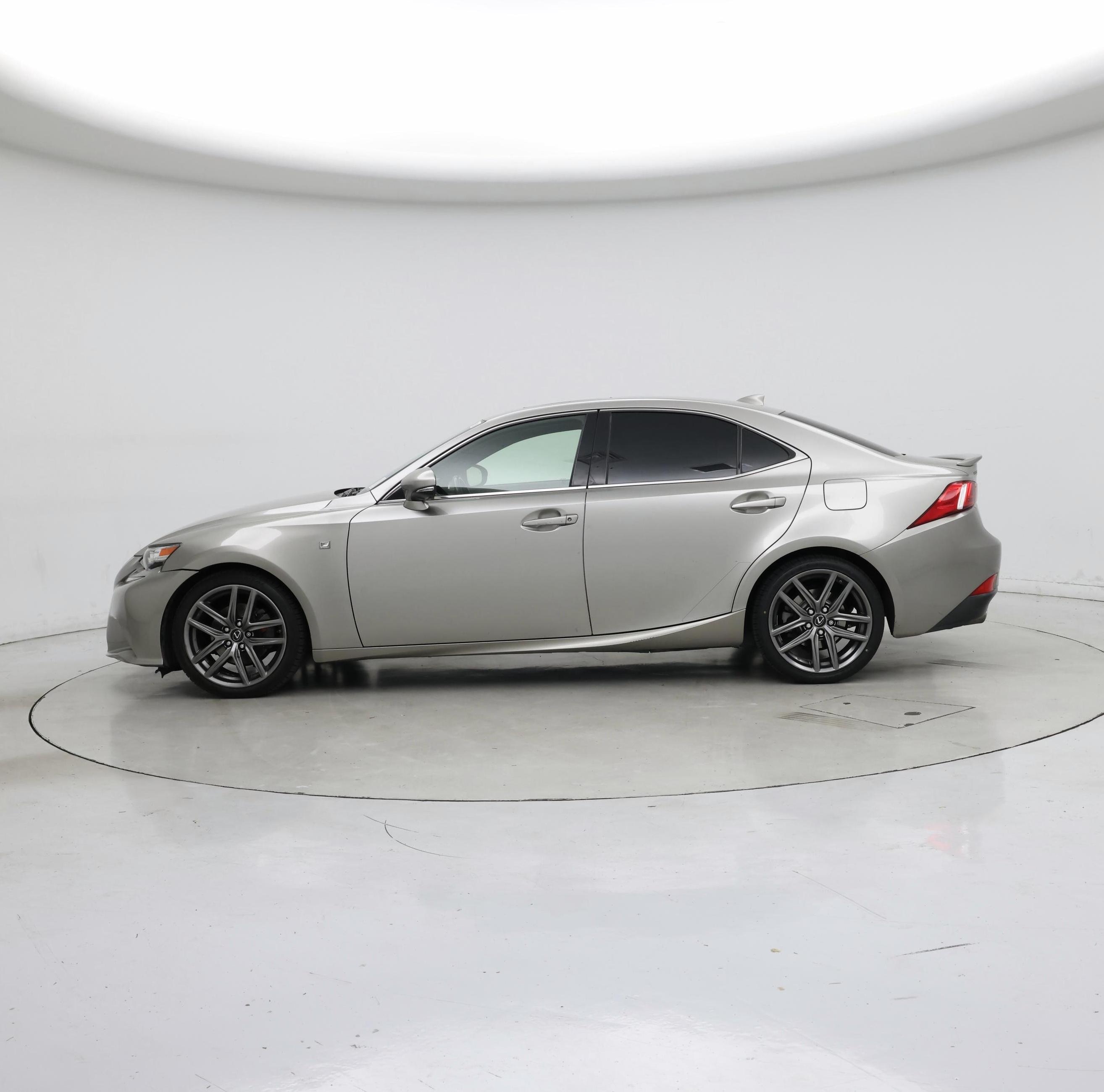 Thumbnail: 2015 Lexus IS - 3